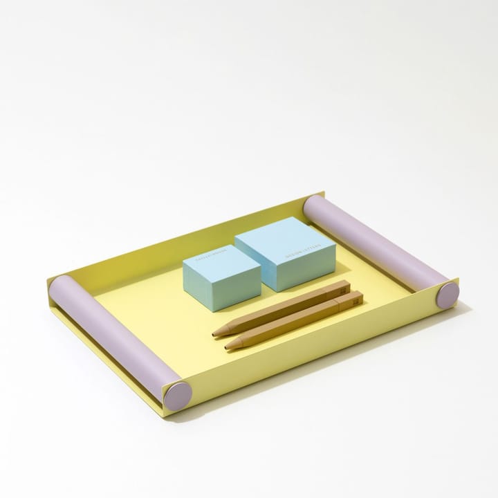 Ray Serving tray medium, Yellow-lavender Design Letters