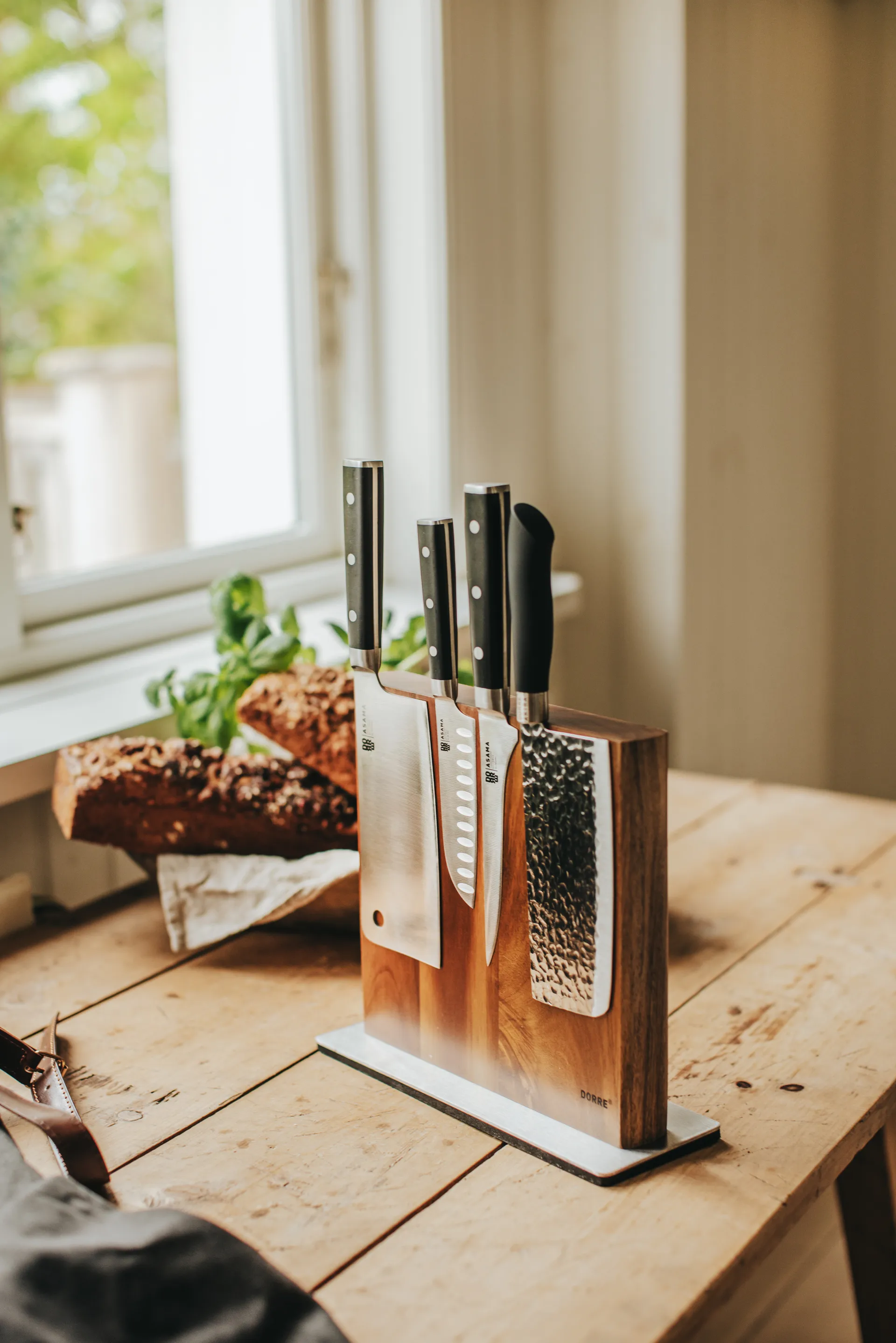 Asama Chinese chef’s knife 18 cm, Black handle Dorre