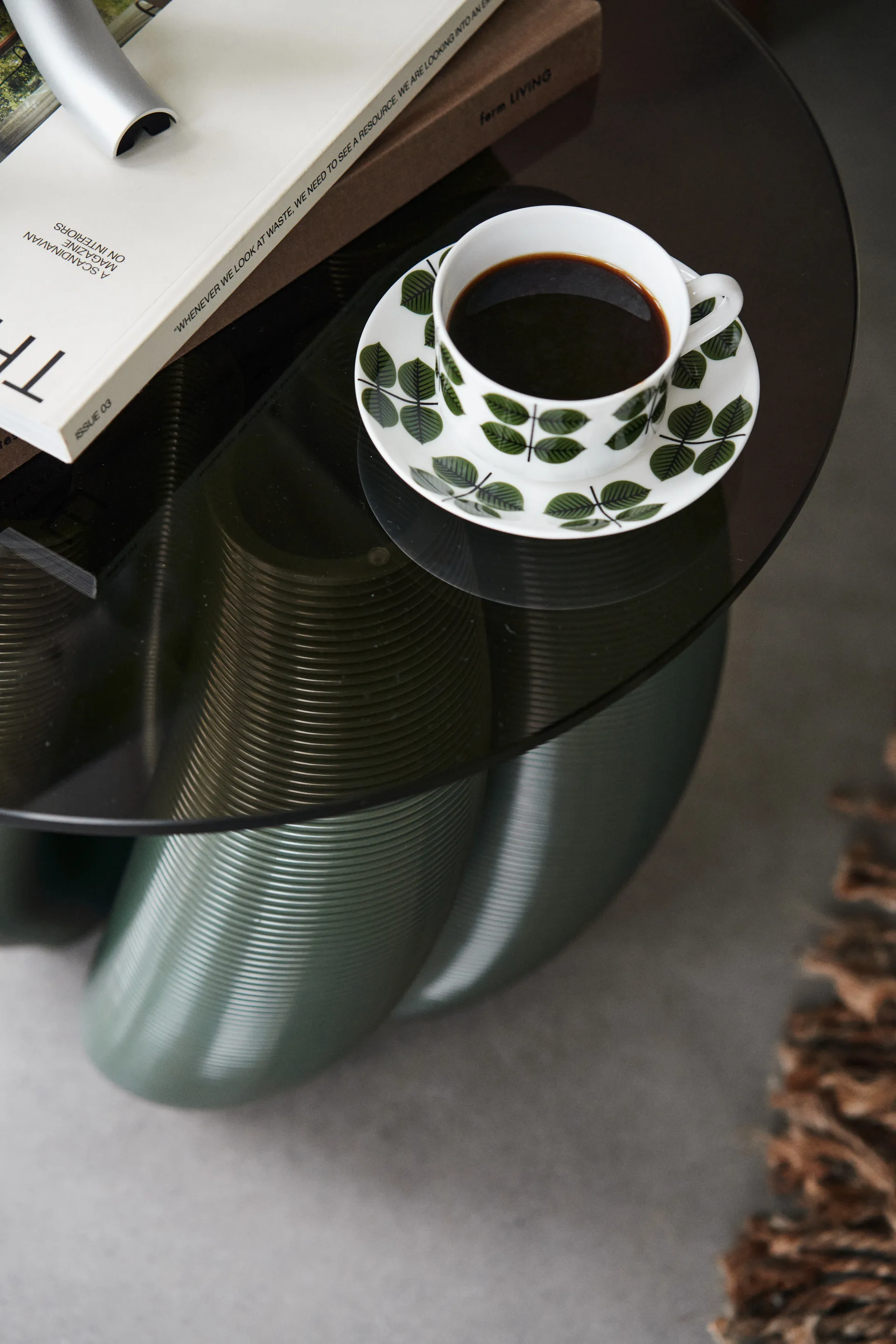 Water lily side table Ø50 cm, Olive Ekbacken Studios
