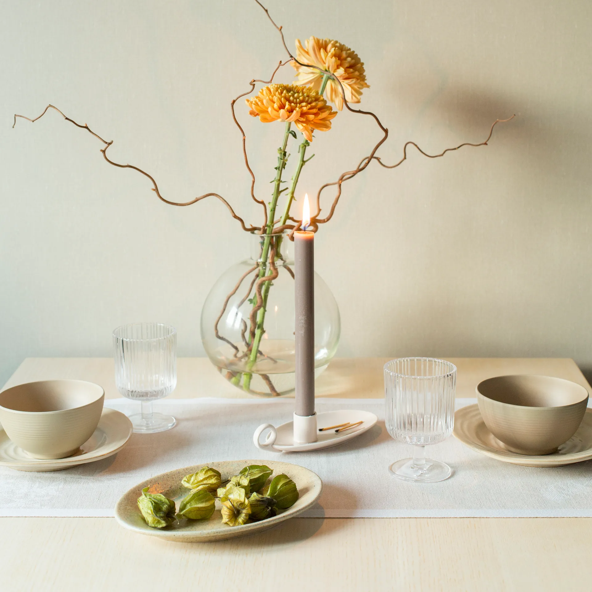Airy table runner 35x120 cm, beige Ekelund Linneväveri