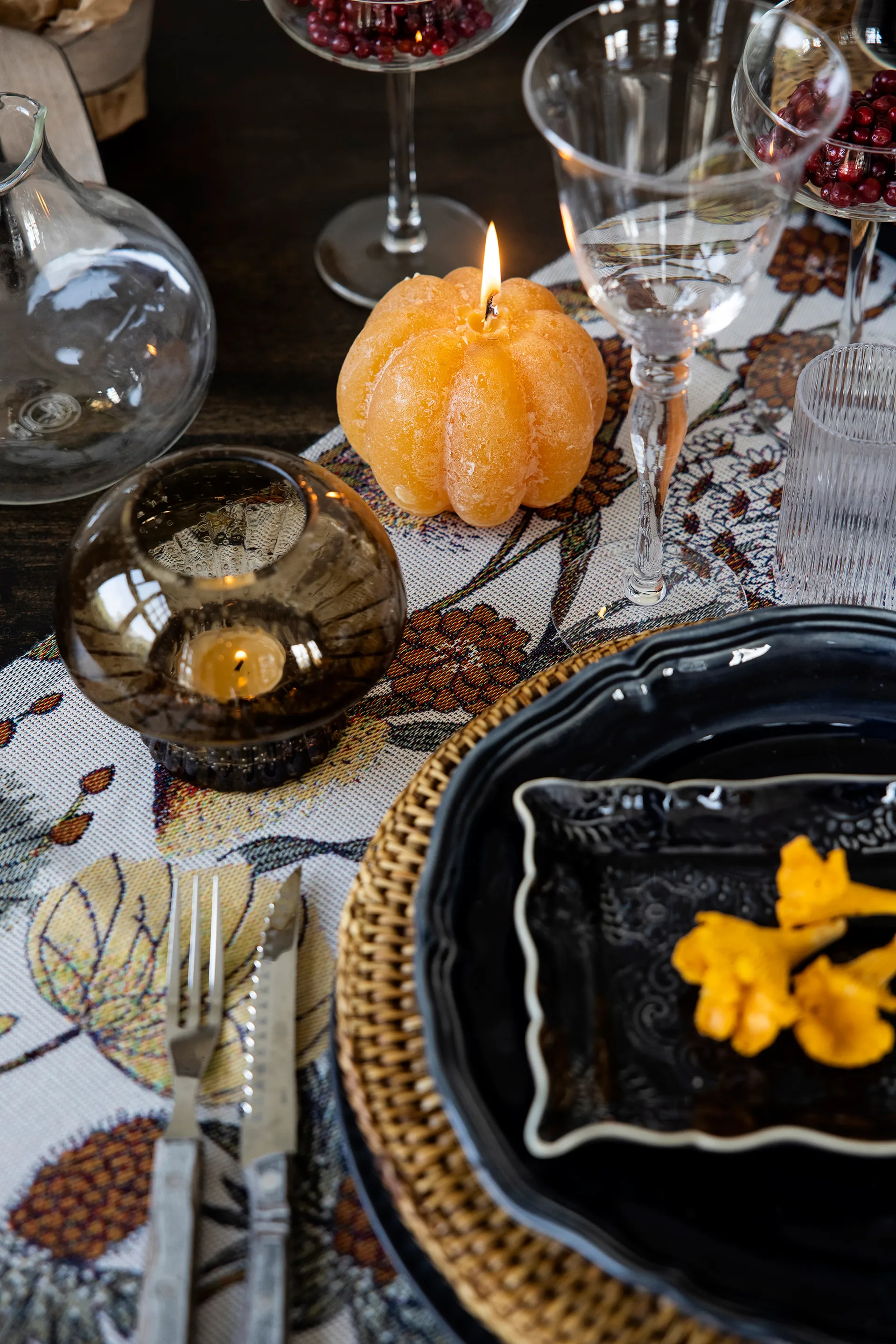 Autumn table runner 35x120 cm, Brown-red Ekelund Linneväveri