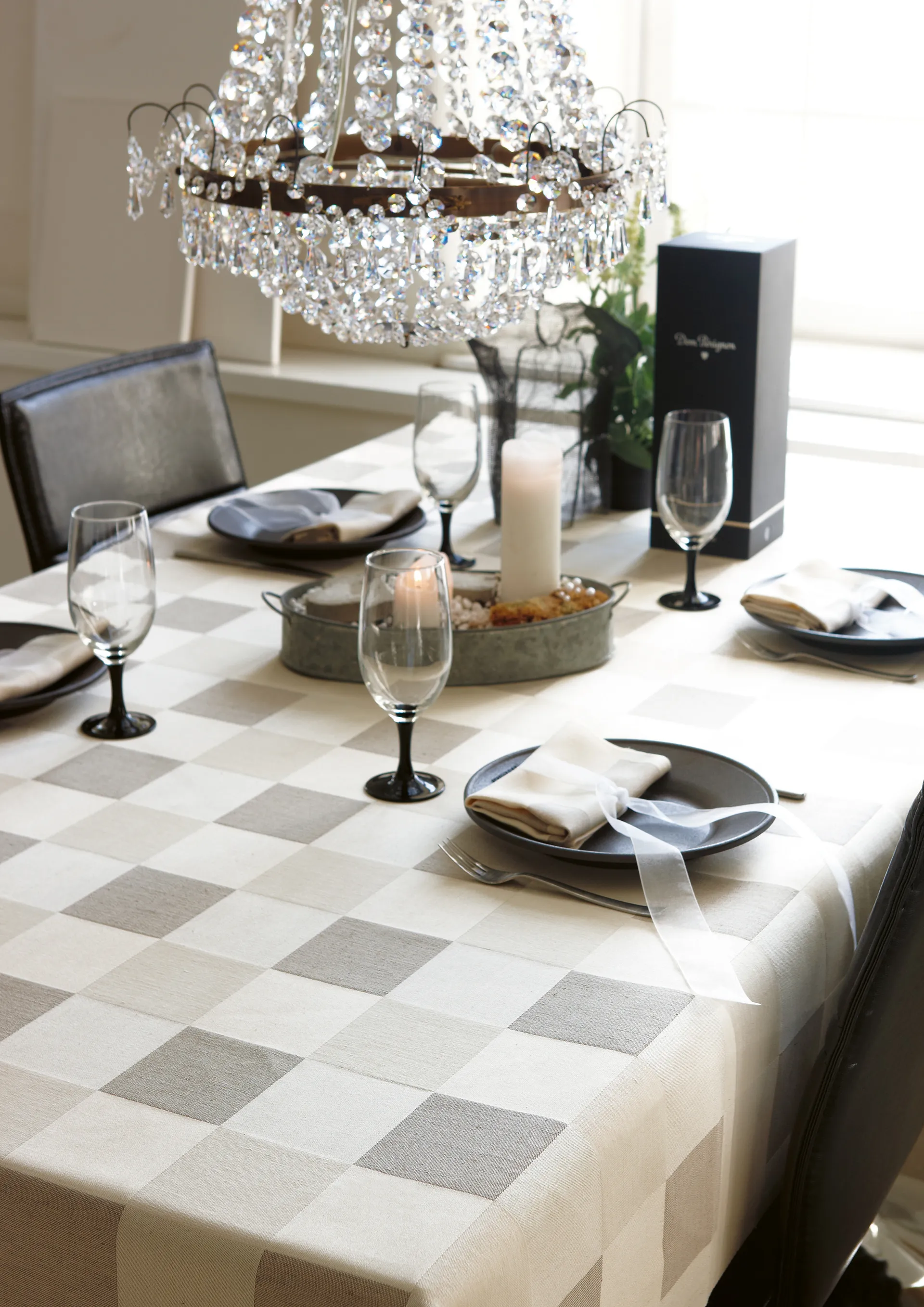 Chess tablecloth, 150x250 cm Ekelund Linneväveri