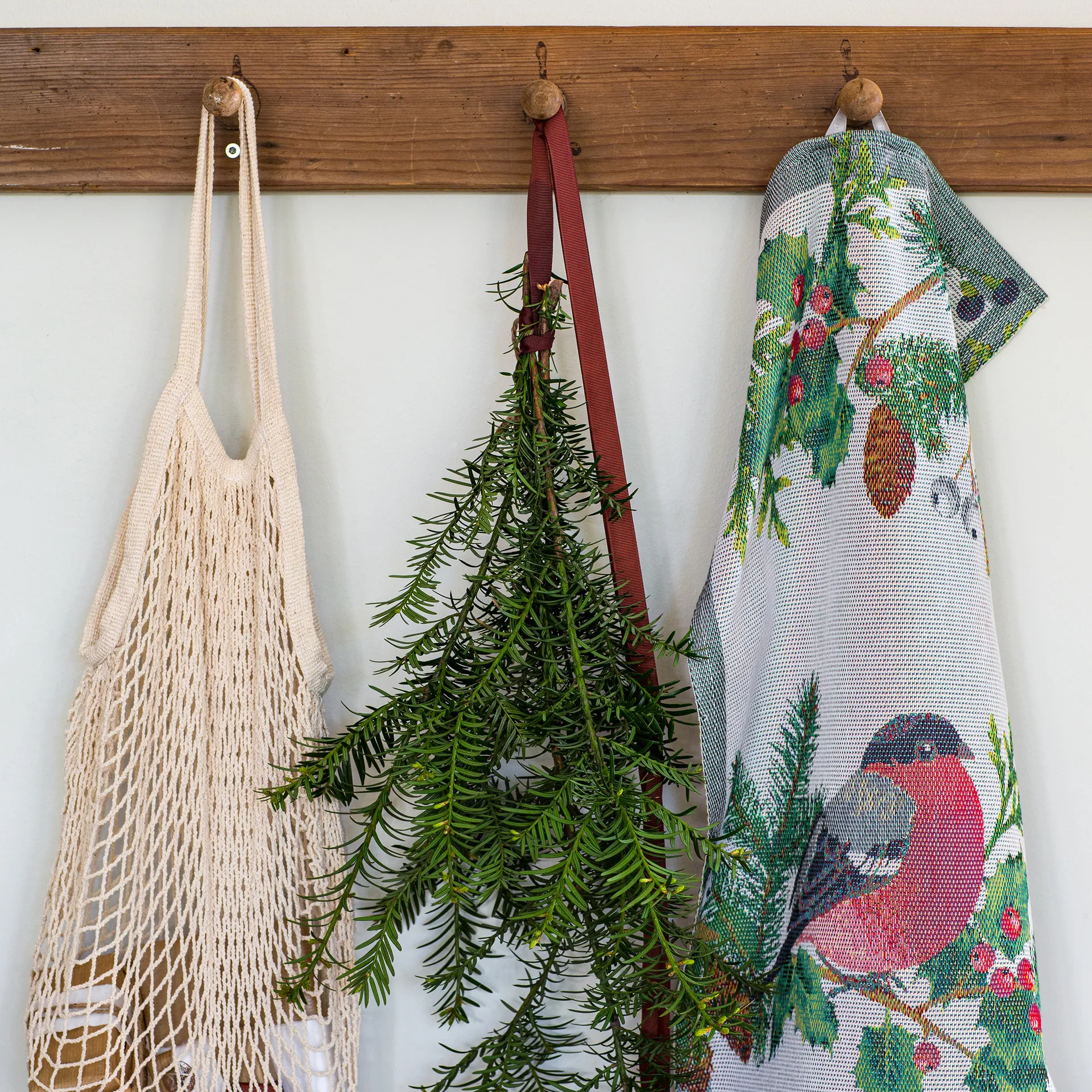 Domherre kitchen towel 40x60 cm, multi Ekelund Linneväveri