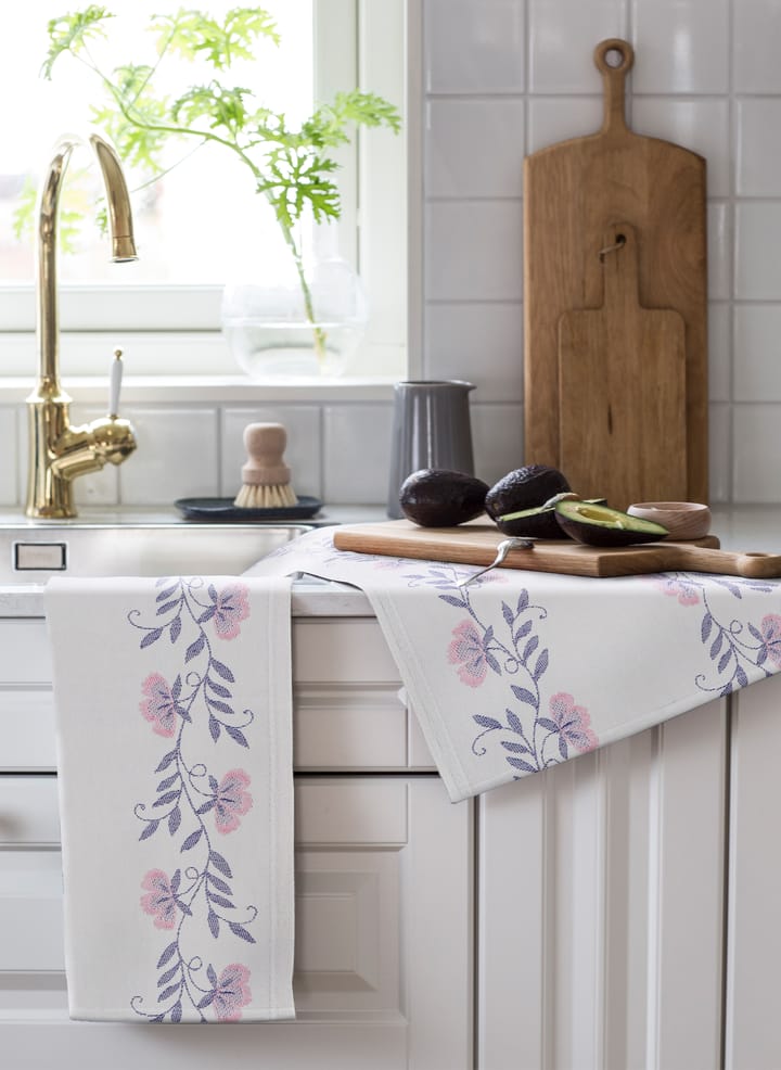 Embroidery kitchen towel - 35x50 cm - Ekelund Linneväveri