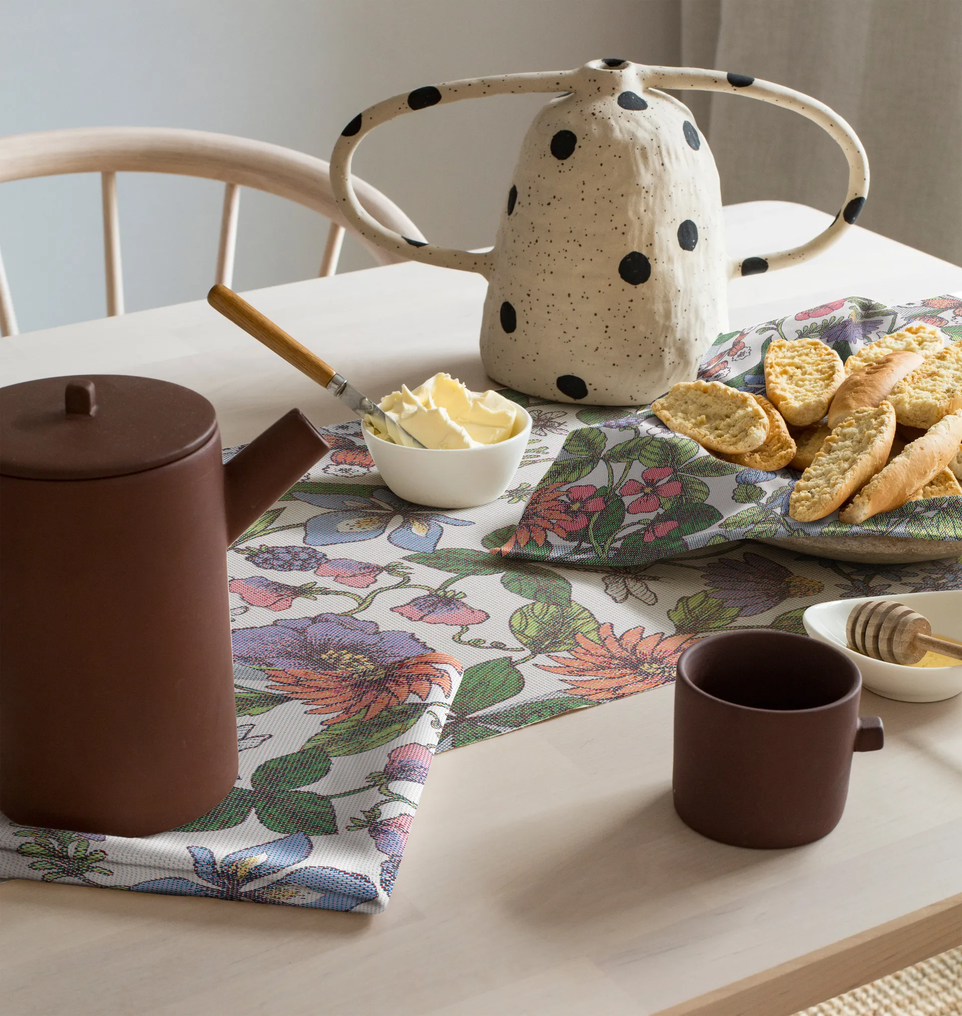 Flora runner, 35x80 cm Ekelund Linneväveri