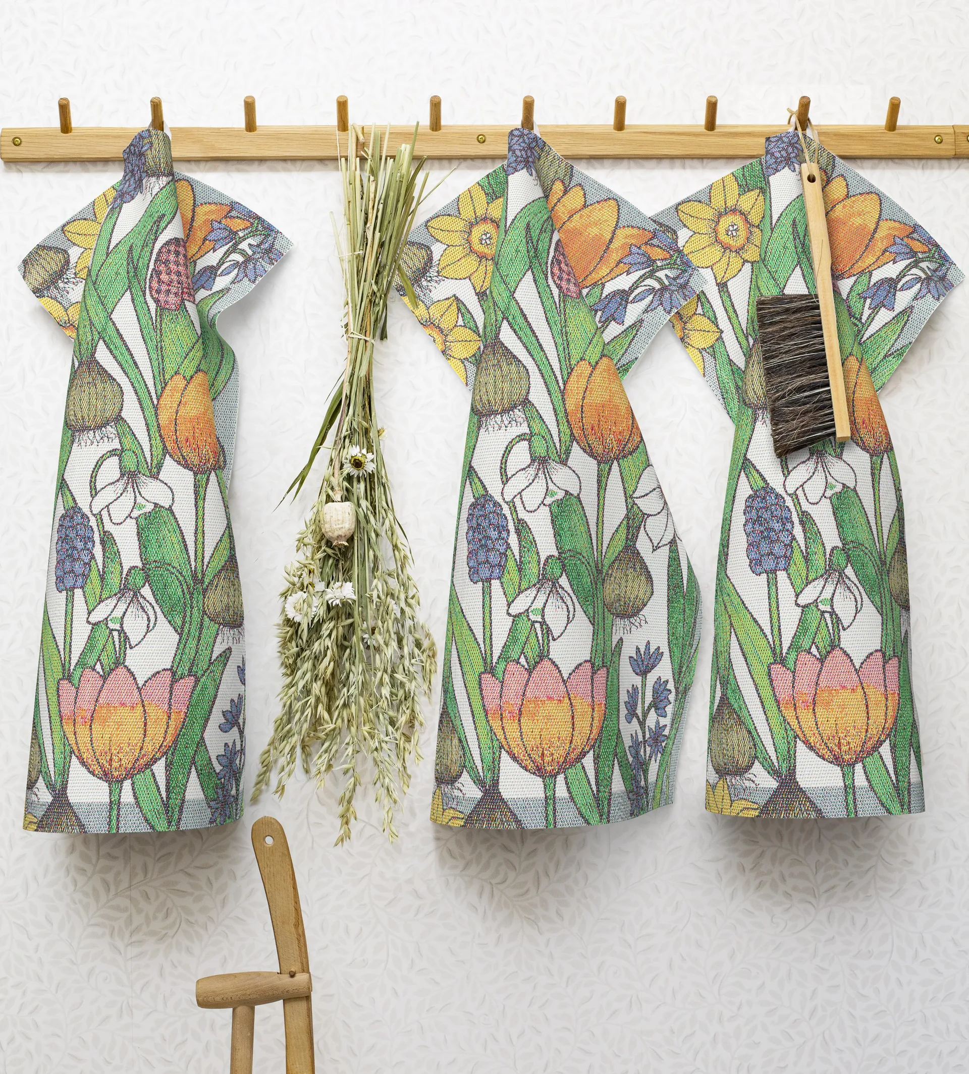 Flower bulbs kitchen towel, 35x50 cm Ekelund Linneväveri