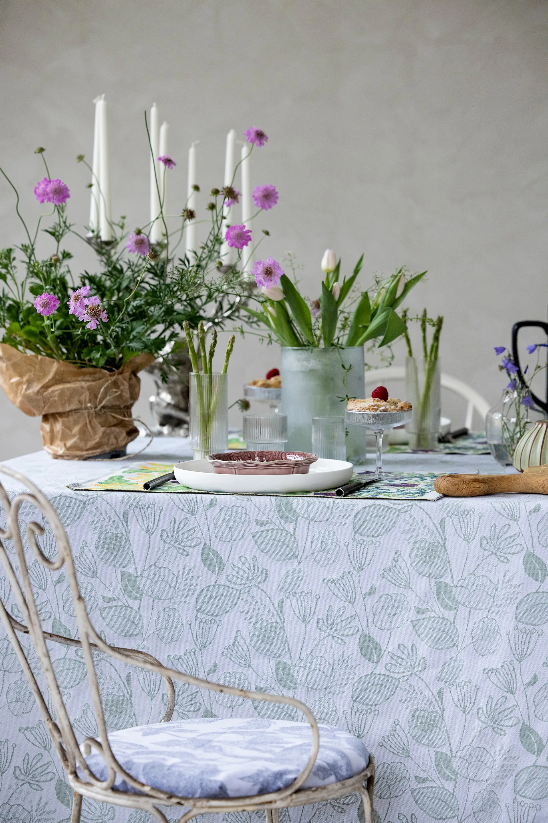 Grönska tablecloth 145x300 cm, Green Ekelund Linneväveri