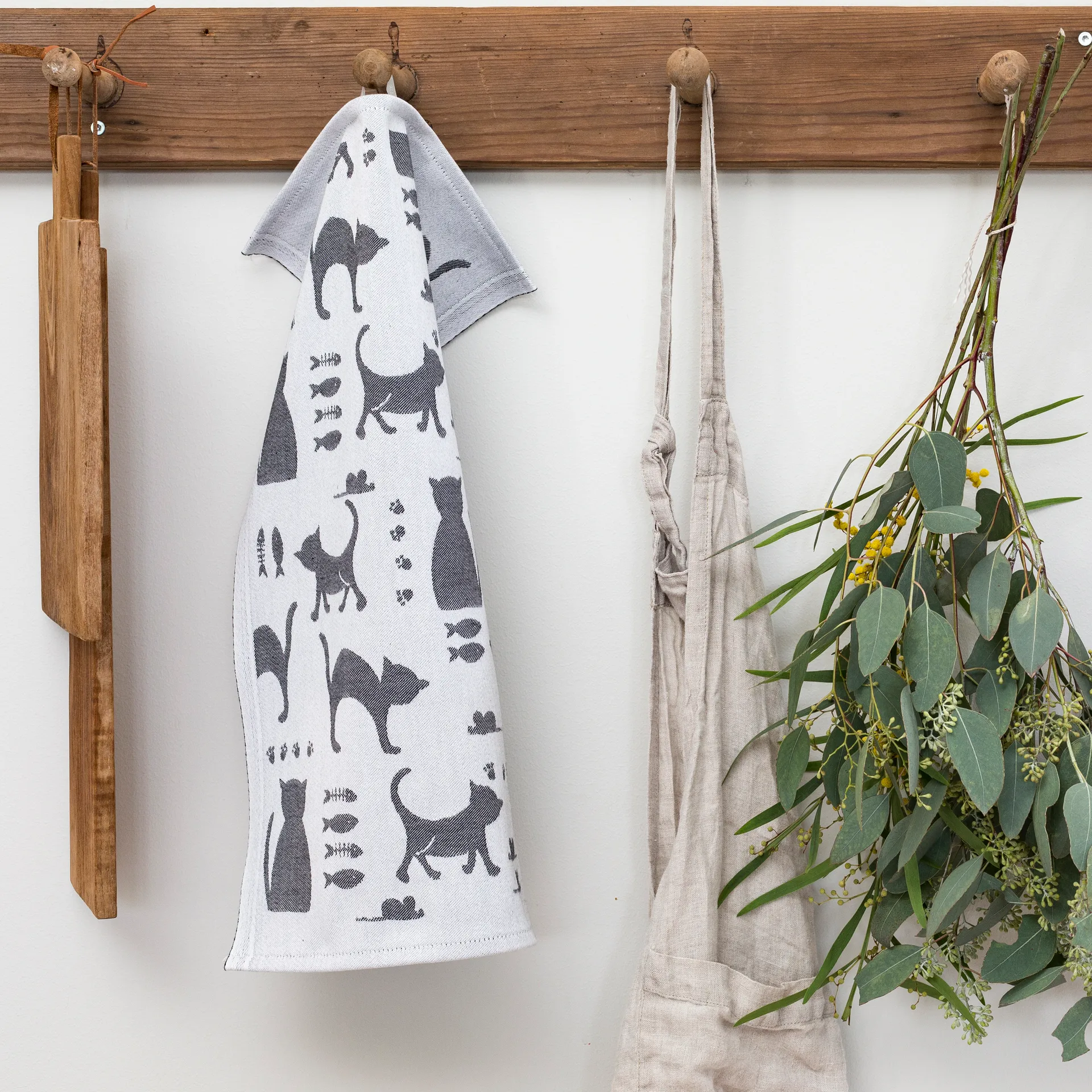 Kattliv kitchen towel 48x70 cm, Grey Ekelund Linneväveri