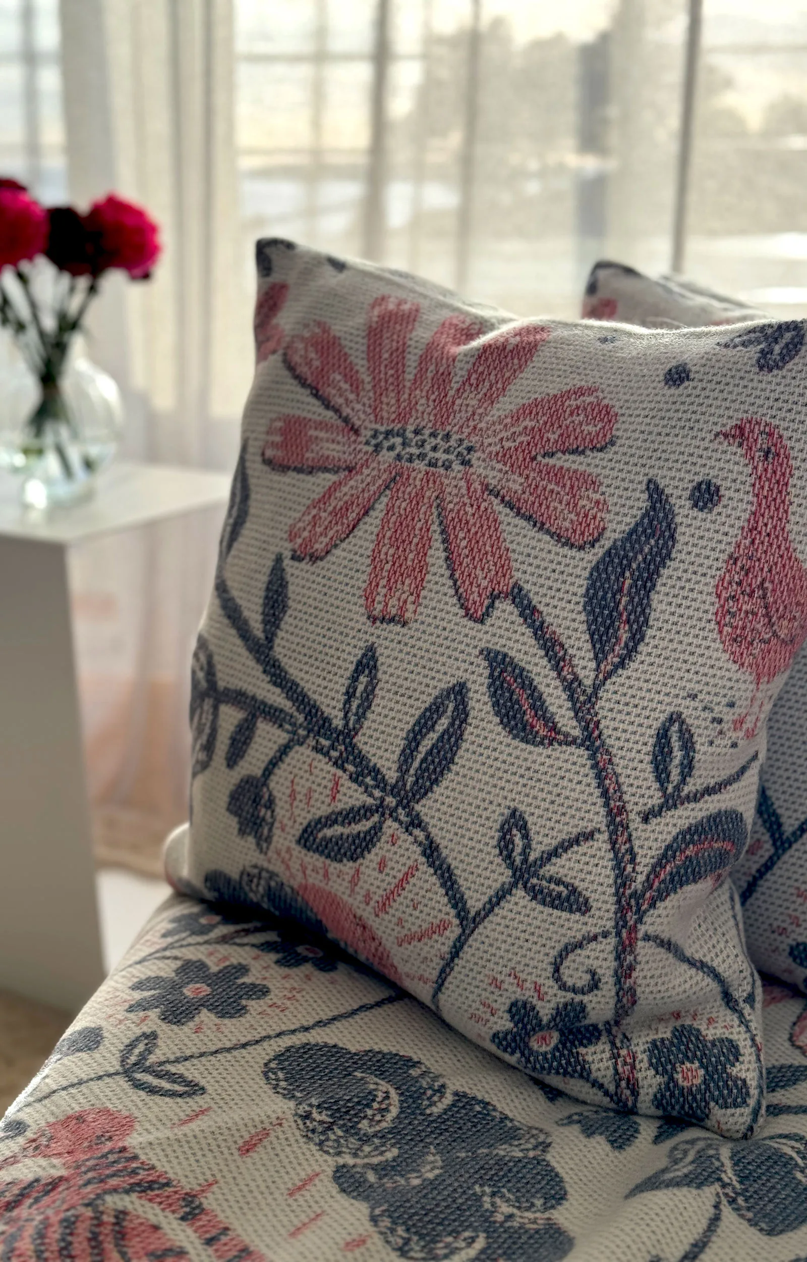 Luciamorgon table runner 35x120 cm, Multi Ekelund Linneväveri