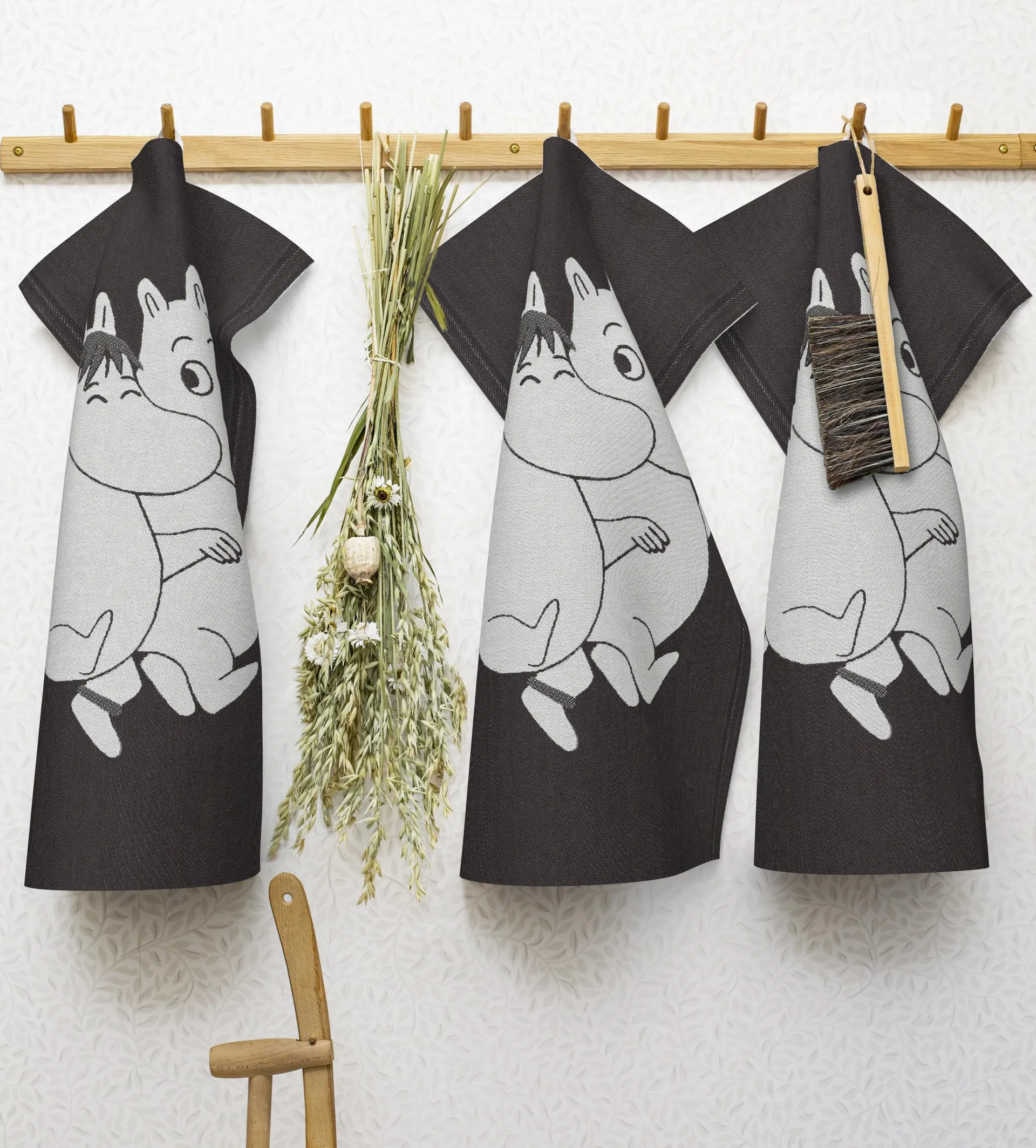 Mumin kitchen towel 35x50 cm, Love Ekelund Linneväveri