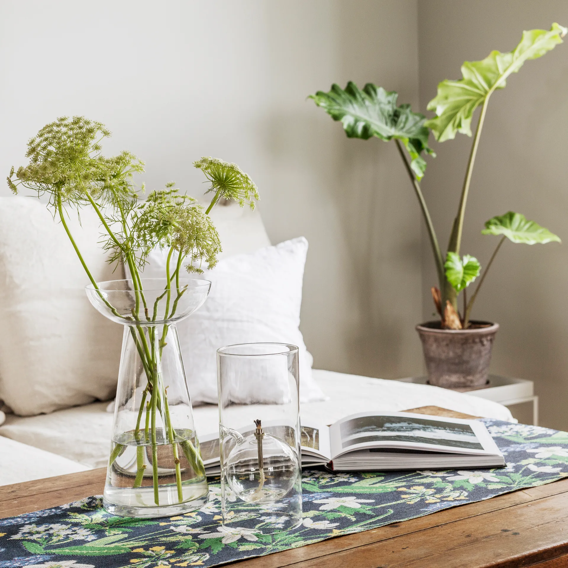 Spring runner, 35x140 cm Ekelund Linneväveri