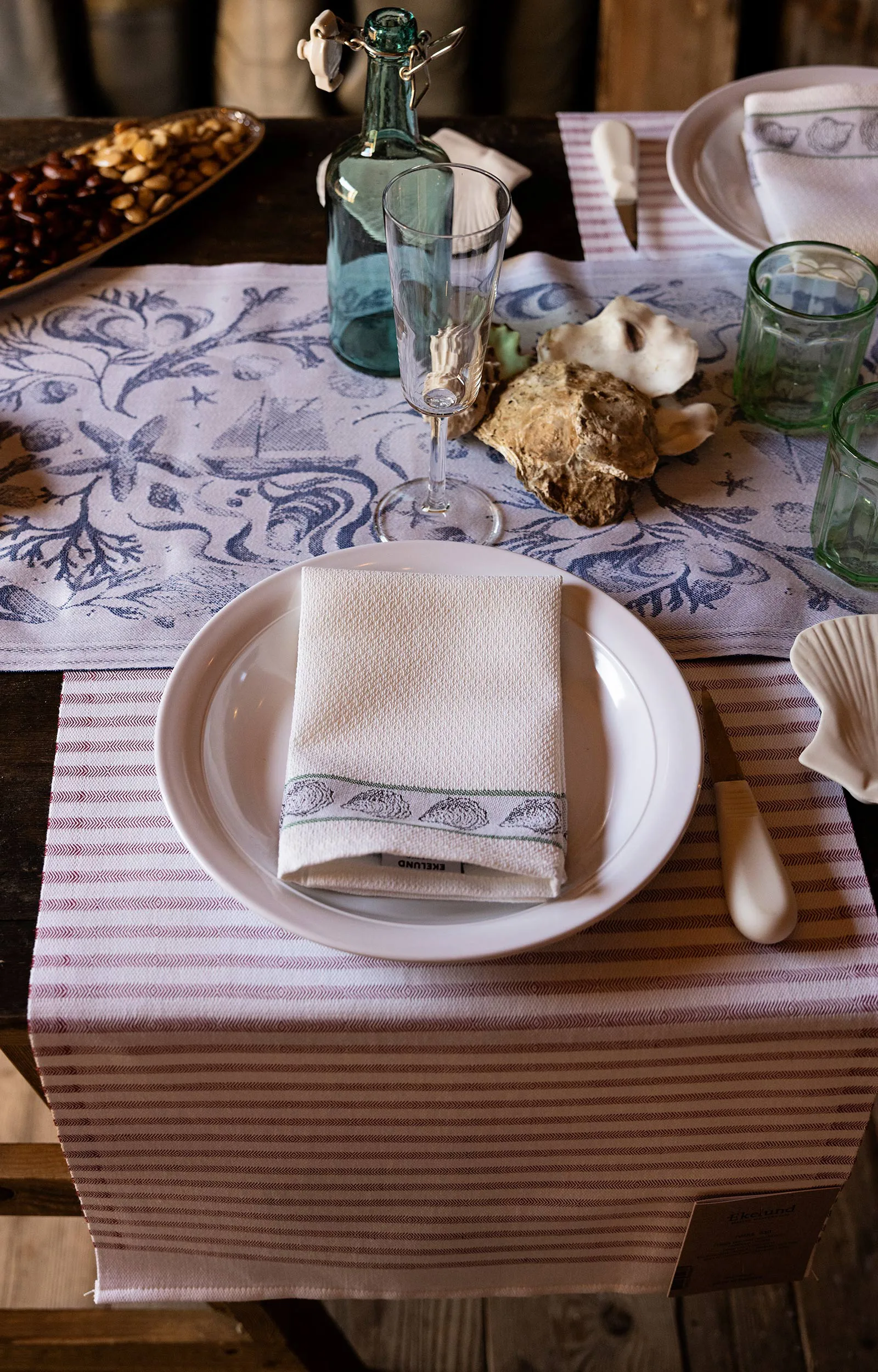 Tvärs fabric napkin 50x50 cm, Red Ekelund Linneväveri