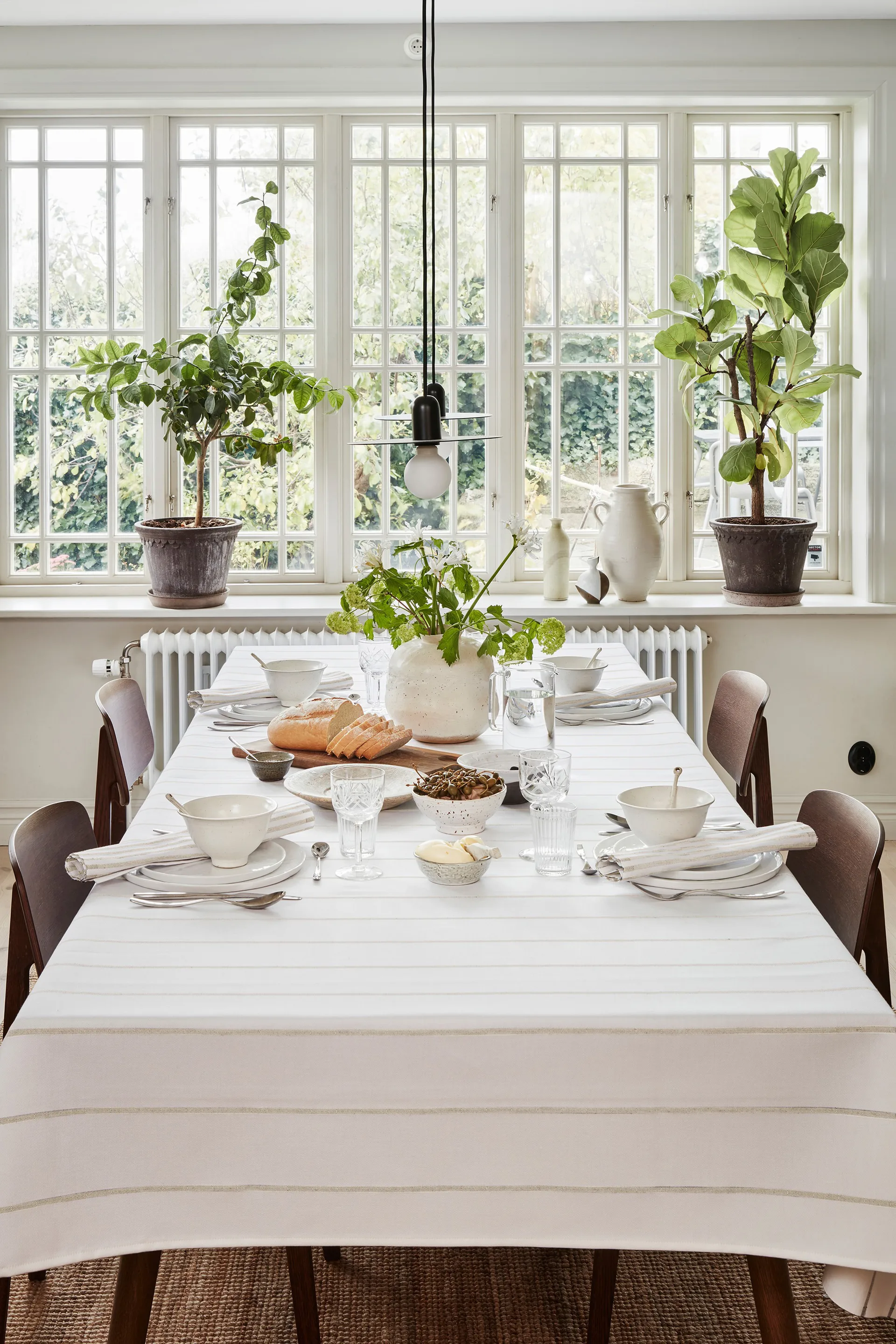 Tvärs tablecloth 150x300 cm, Unbleached Ekelund Linneväveri