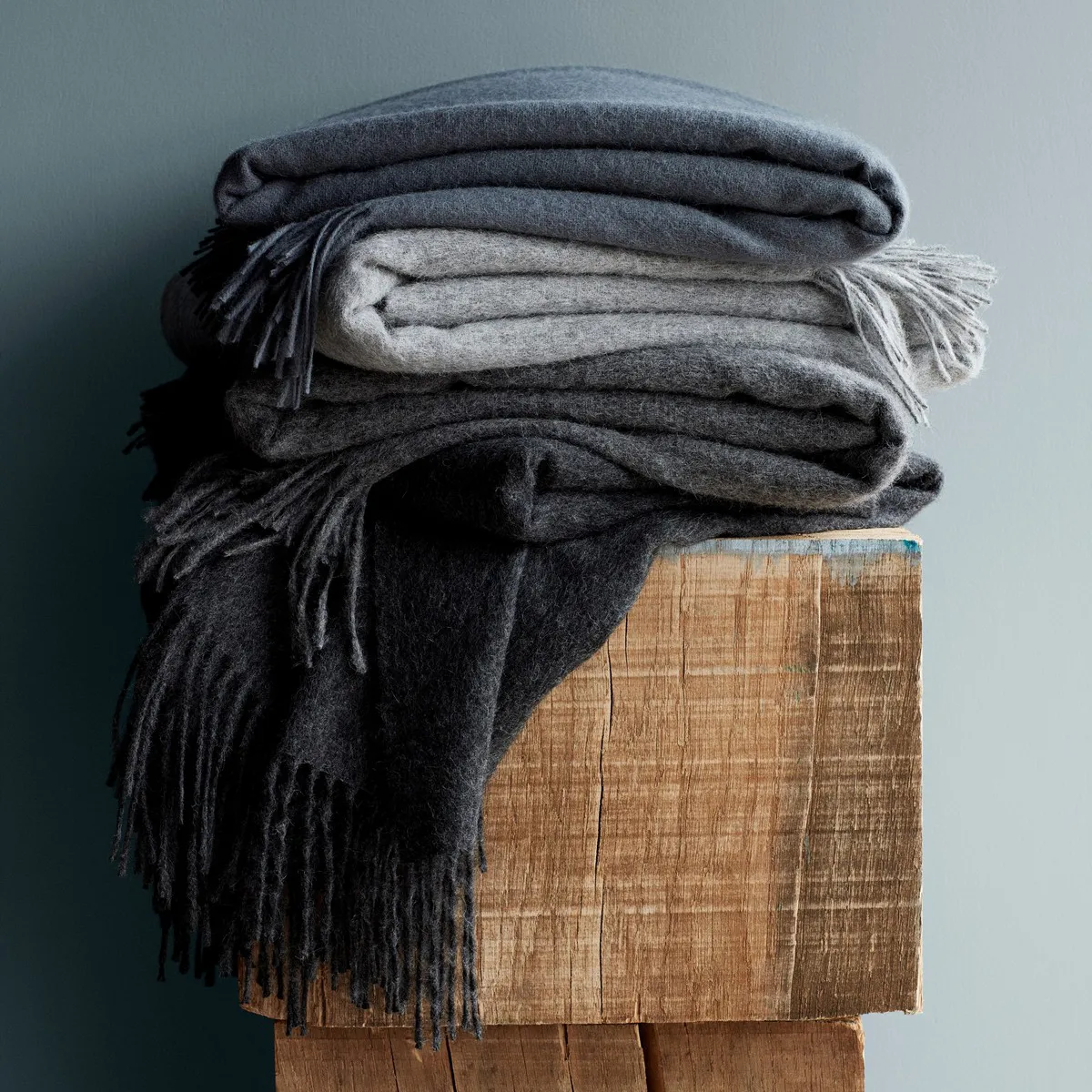Elvang Classic throw, dark grey Elvang Denmark