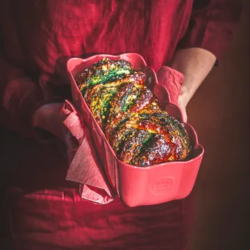 Emile Henry Madeleine bread pan - Bubblegum - Emile Henry