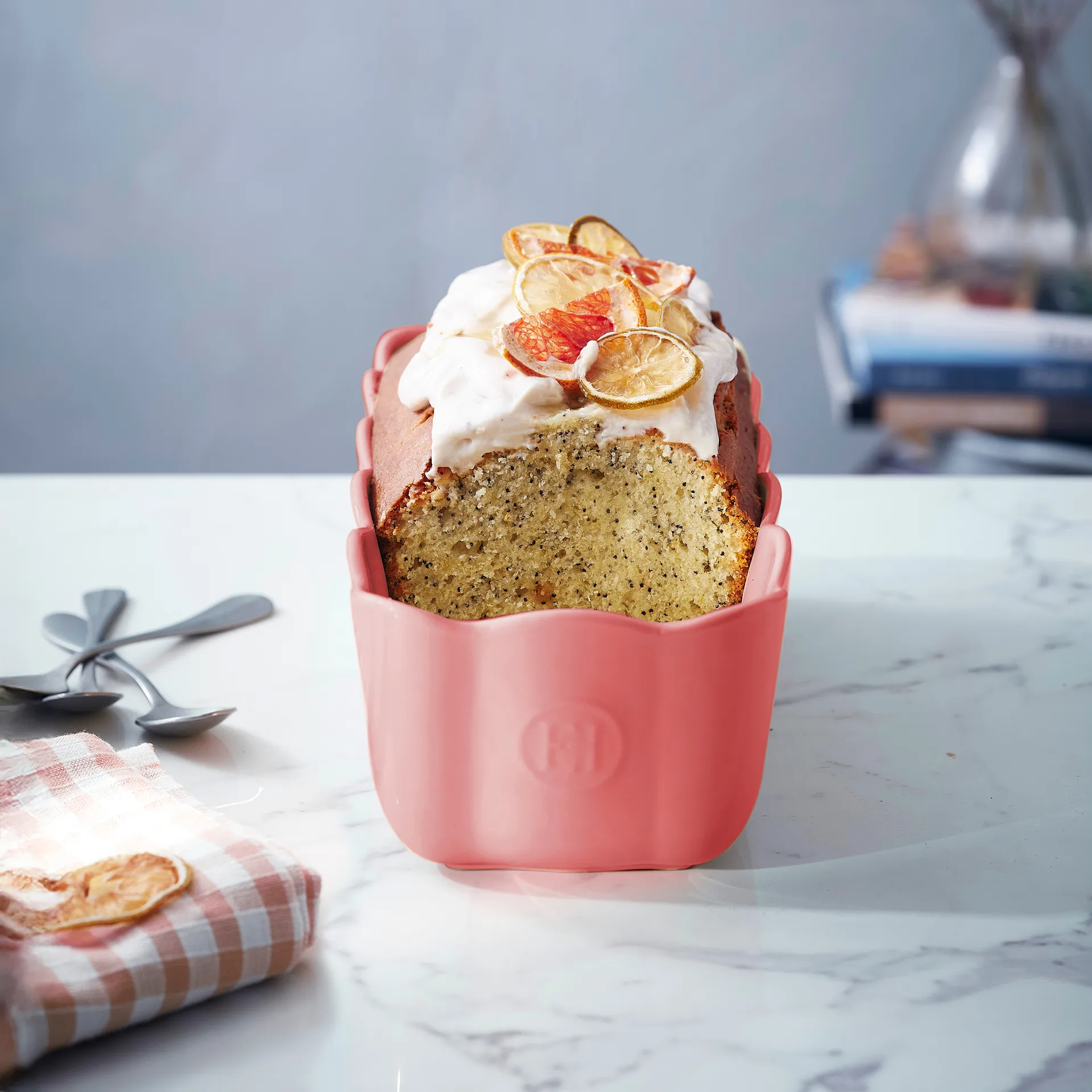 Emile Henry Madeleine bread pan, Bubblegum Emile Henry