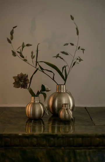 Ernst brass vase - Ø11x13 cm - ERNST