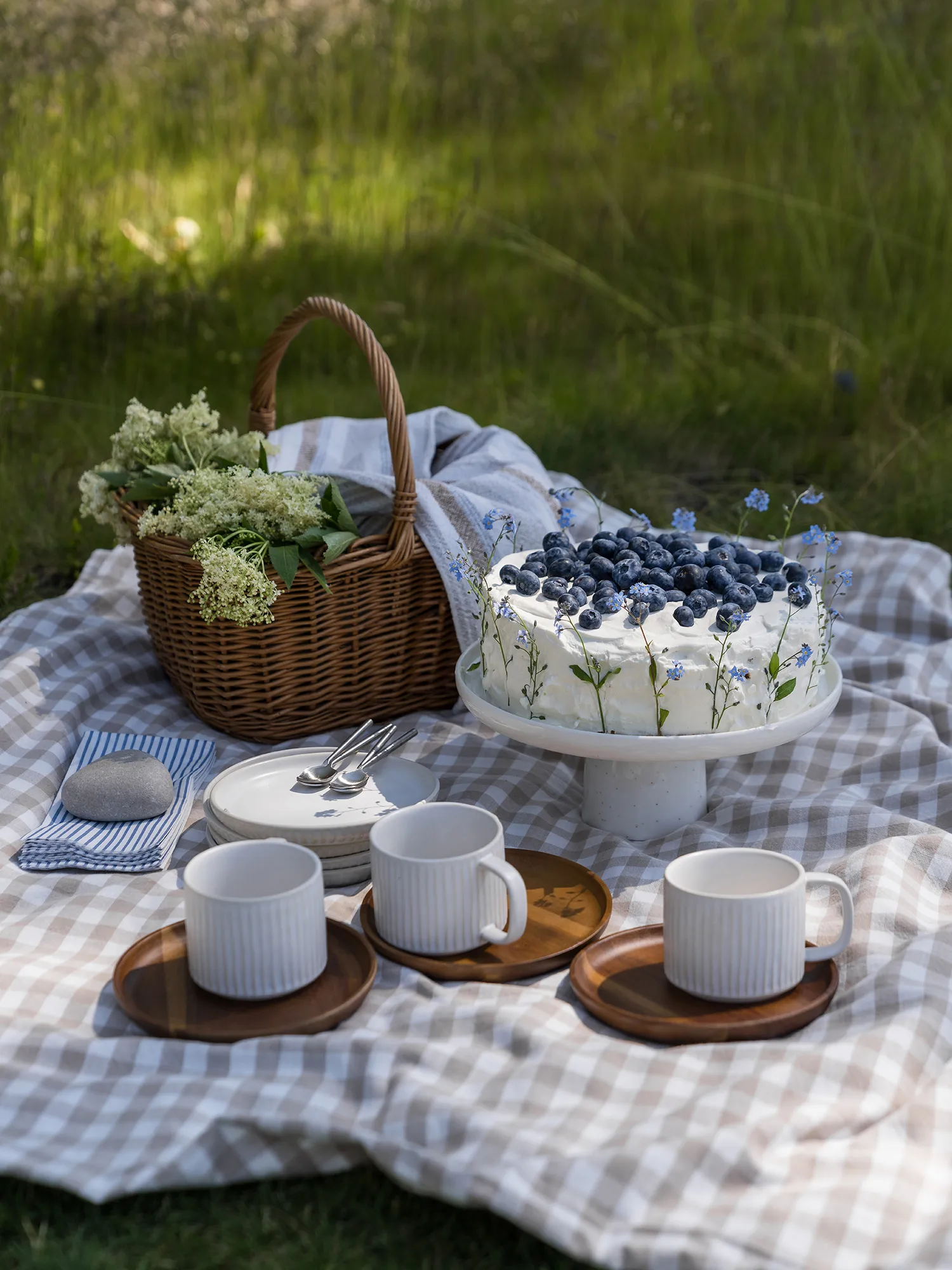 Ernst cake platter Ø27 cm, Vanilla ERNST