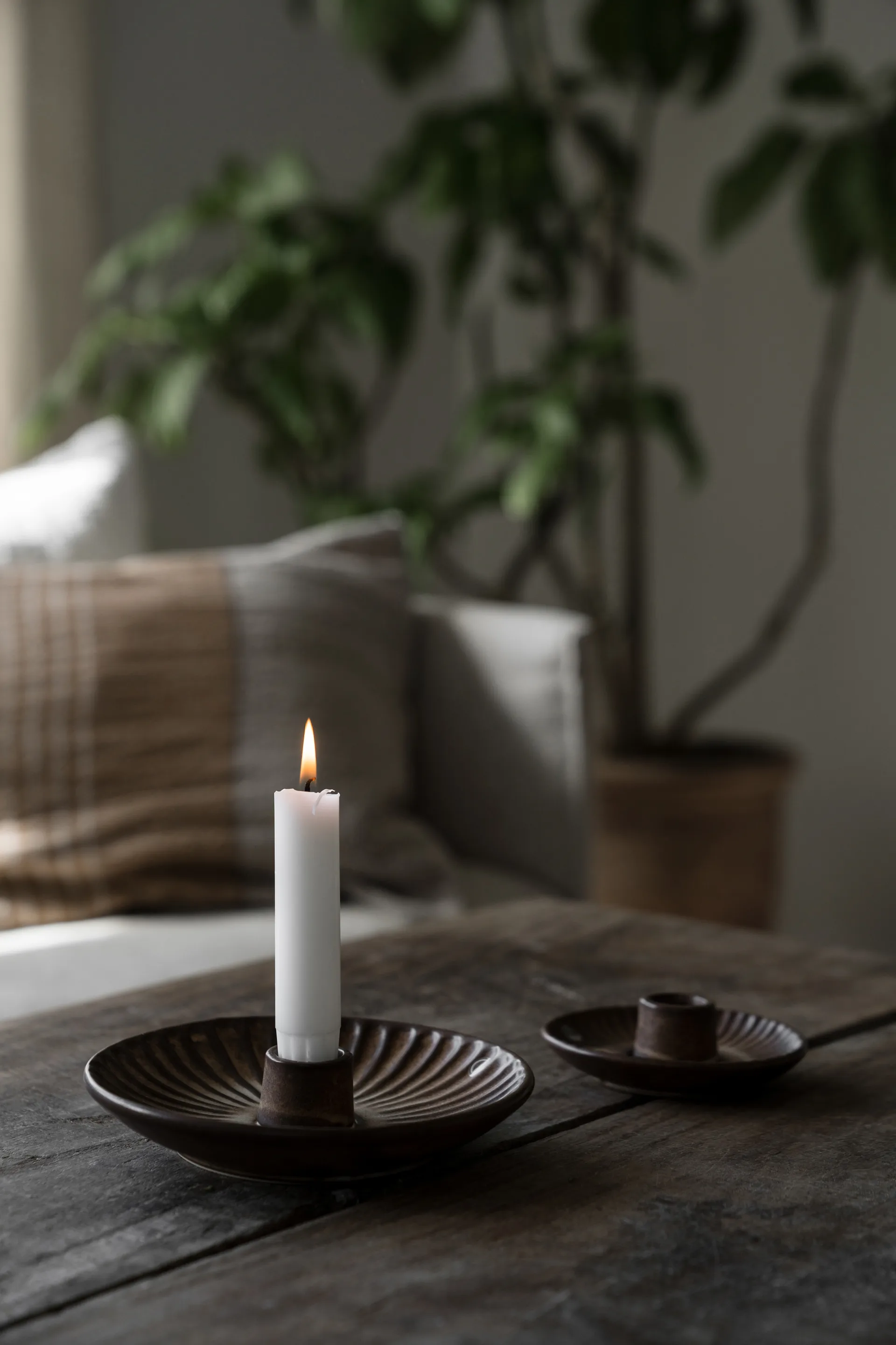 Ernst candleholder Ø10.5x3.5 cm, Brown-beige ERNST