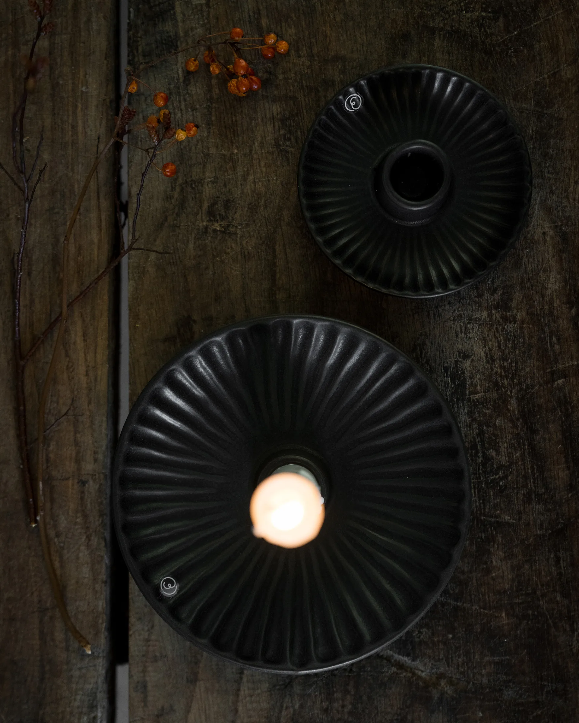 Ernst candlestick Ø16x3.5 cm, Black ERNST