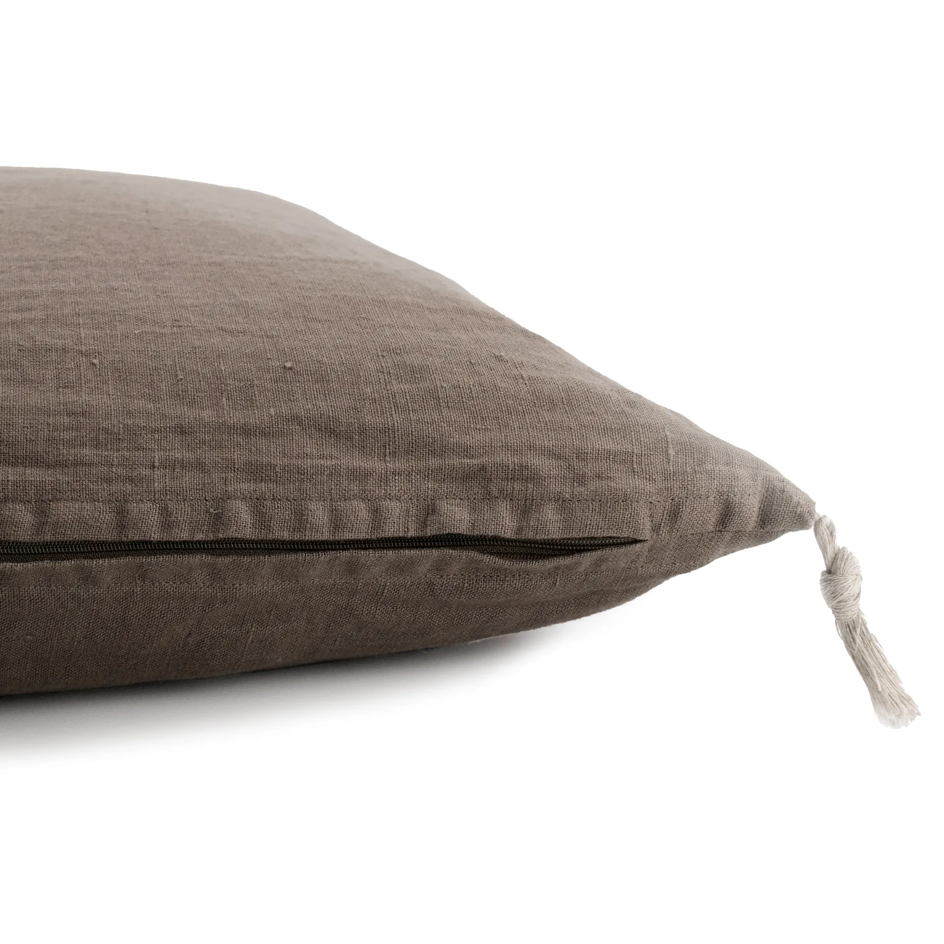 Ernst cushion cover with tassles 50 x 60 cm, Mole ERNST