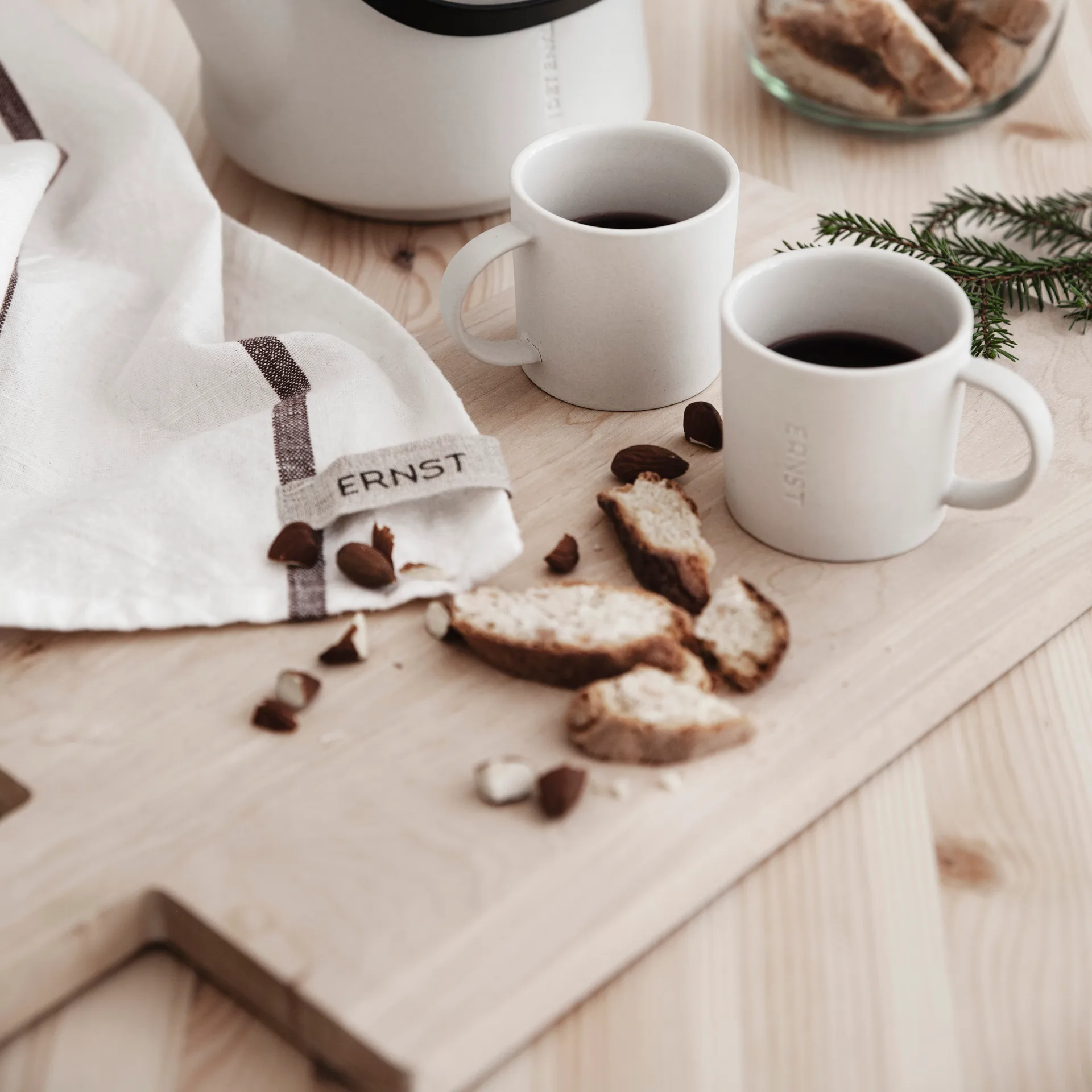 Ernst cutting board in birch, 35 cm ERNST