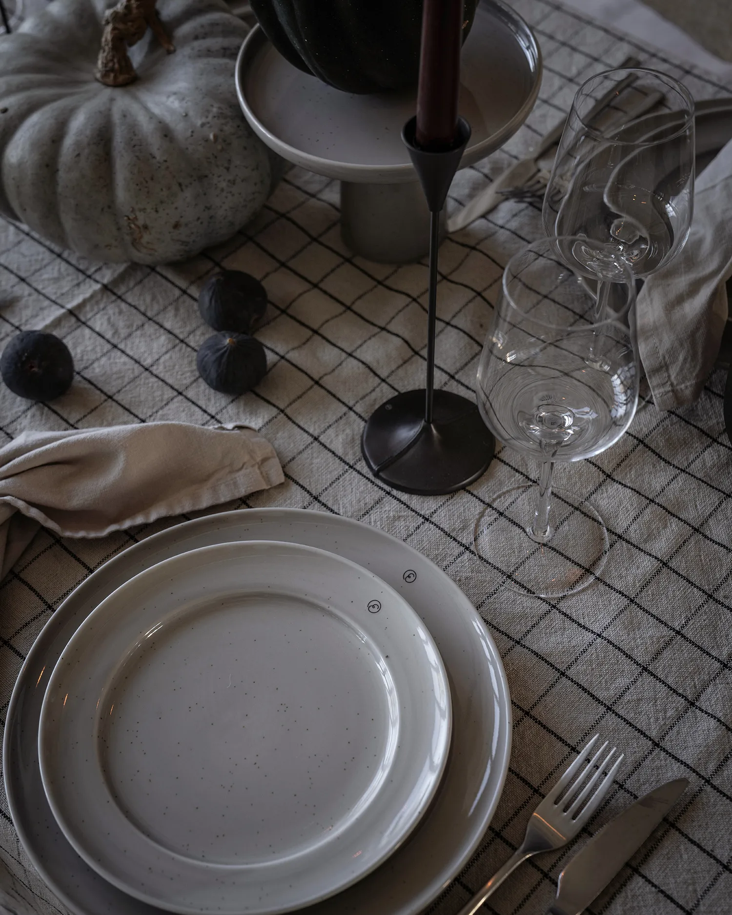 Ernst dinner plate Ø27 cm, Sand ERNST