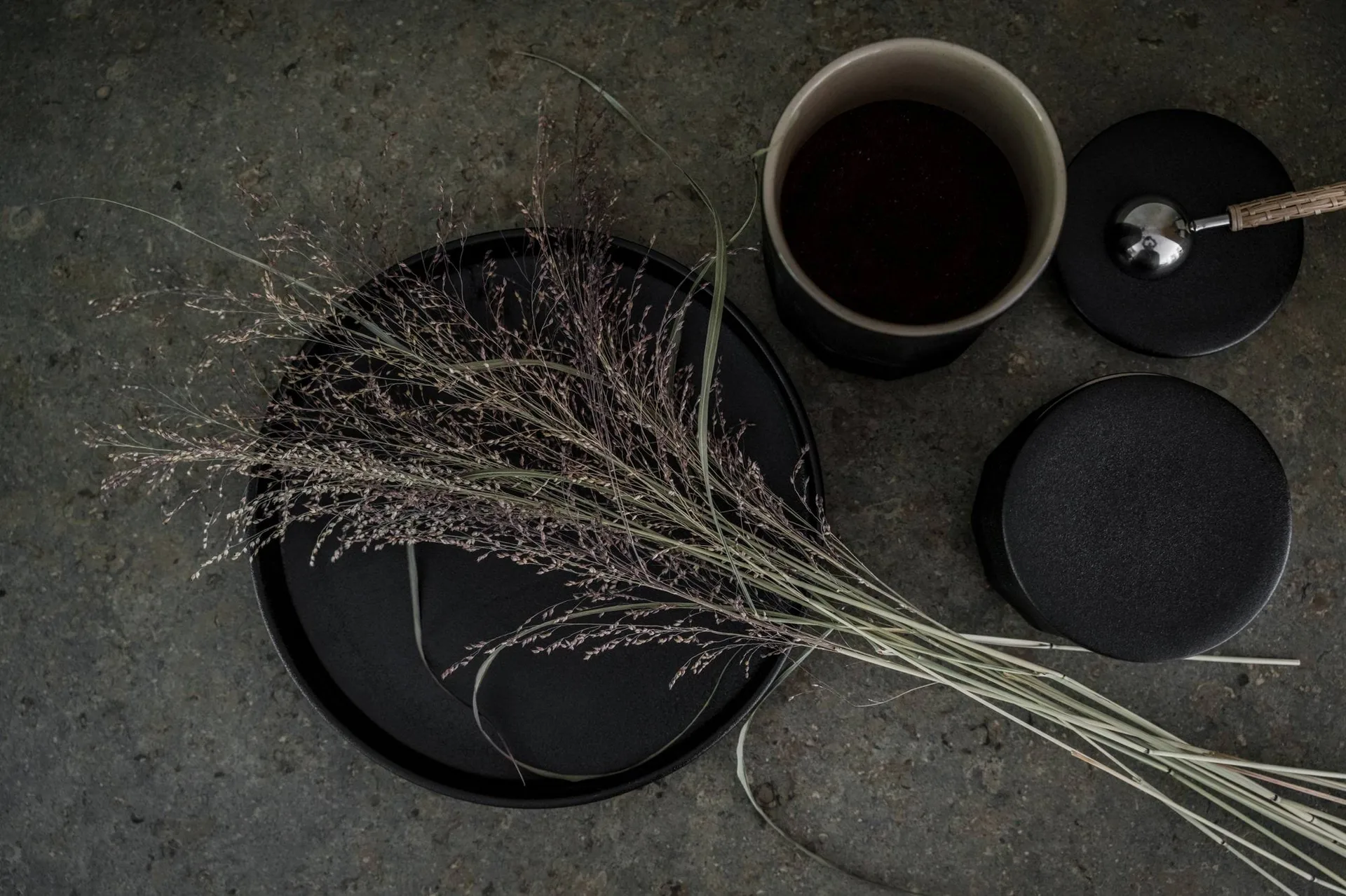 Ernst ovenproof dish, Black-natural, Ø30x5 cm ERNST
