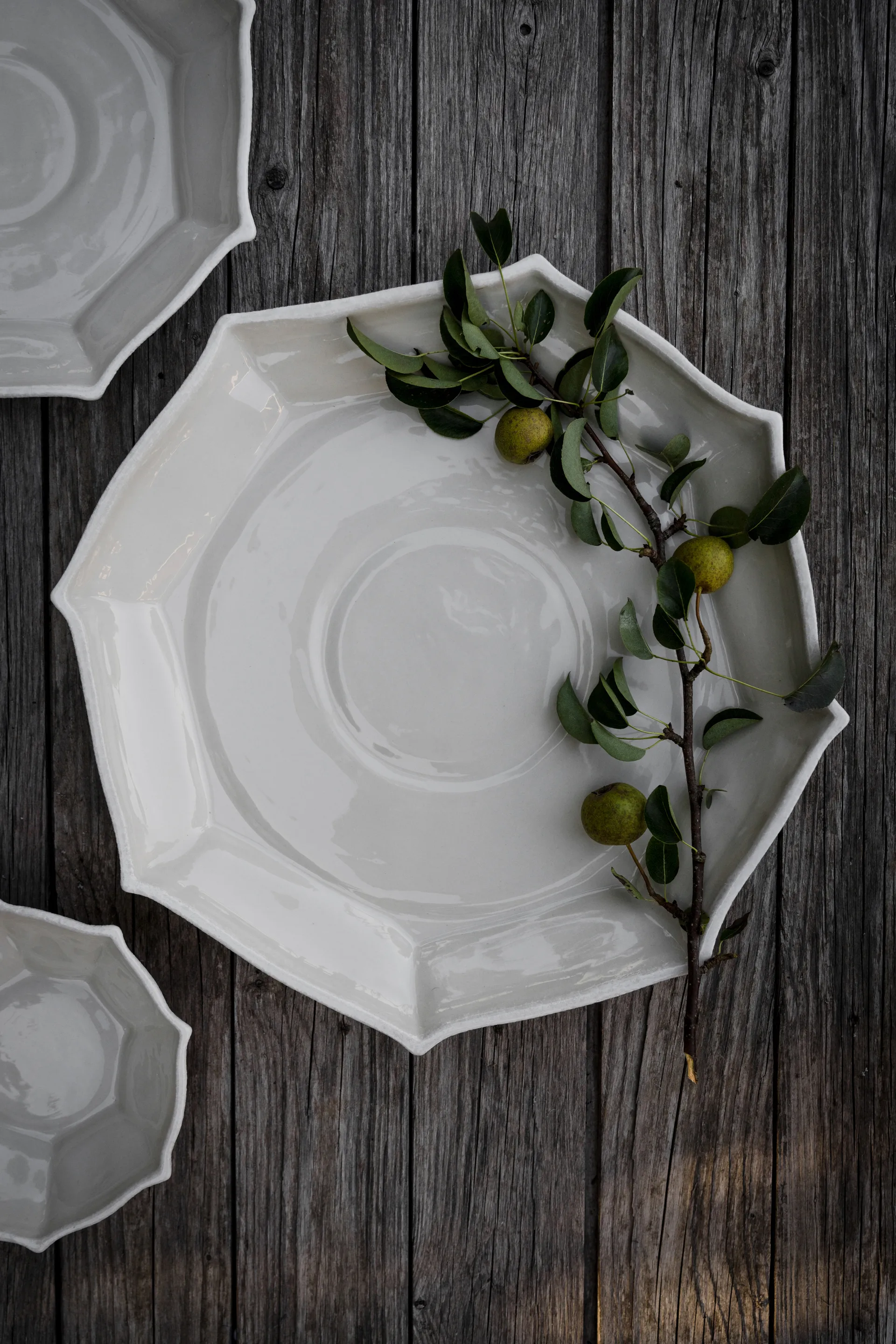 Ernst serving platter Ø37 cm, Off-white ERNST