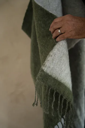 Ernst throw with fringe 130x170 cm - Green-white - ERNST