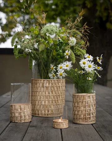 Ernst vase/tealight holder in basket - Nature, Ø10x18 cm - ERNST