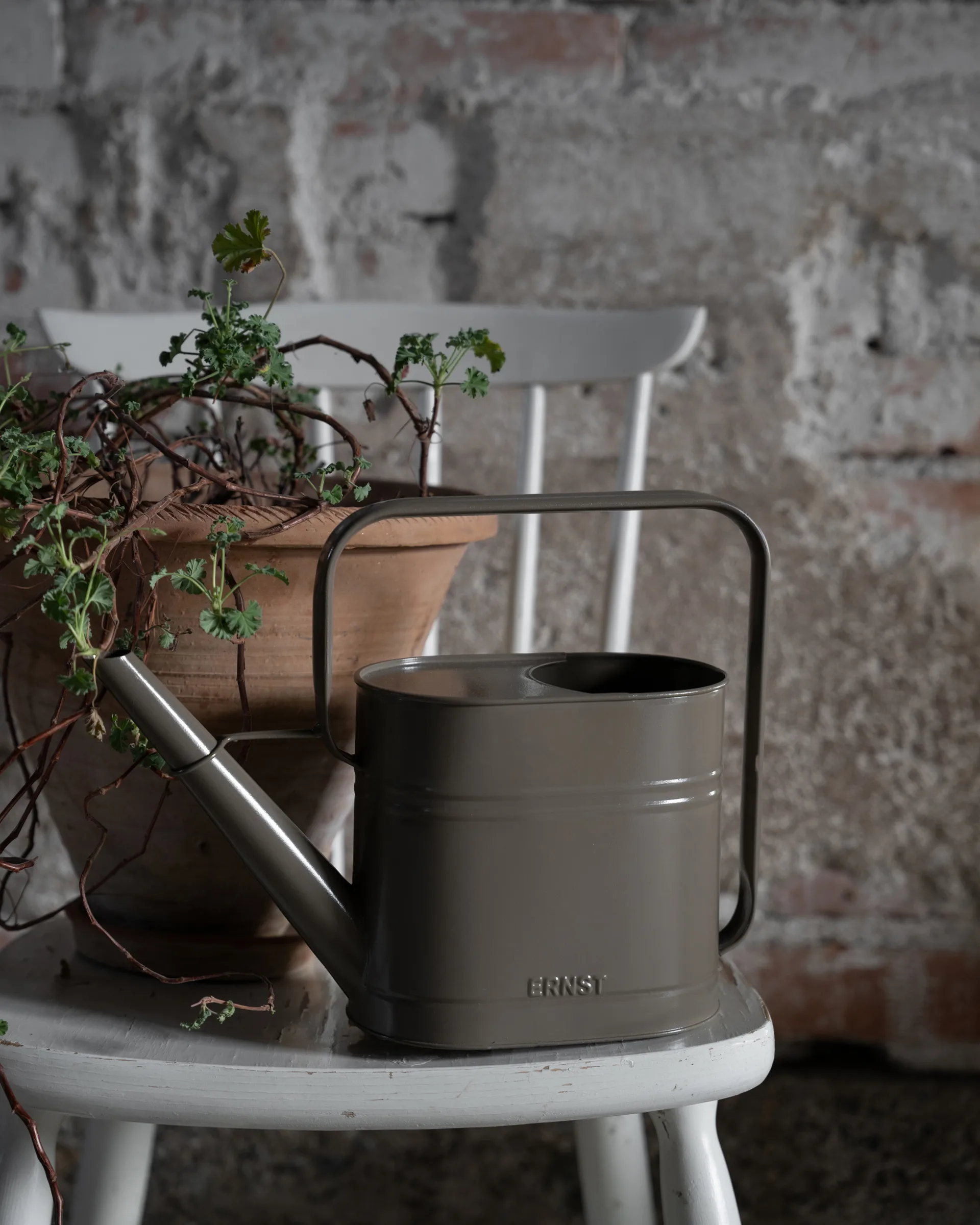 Ernst watering can, Mole, L ERNST