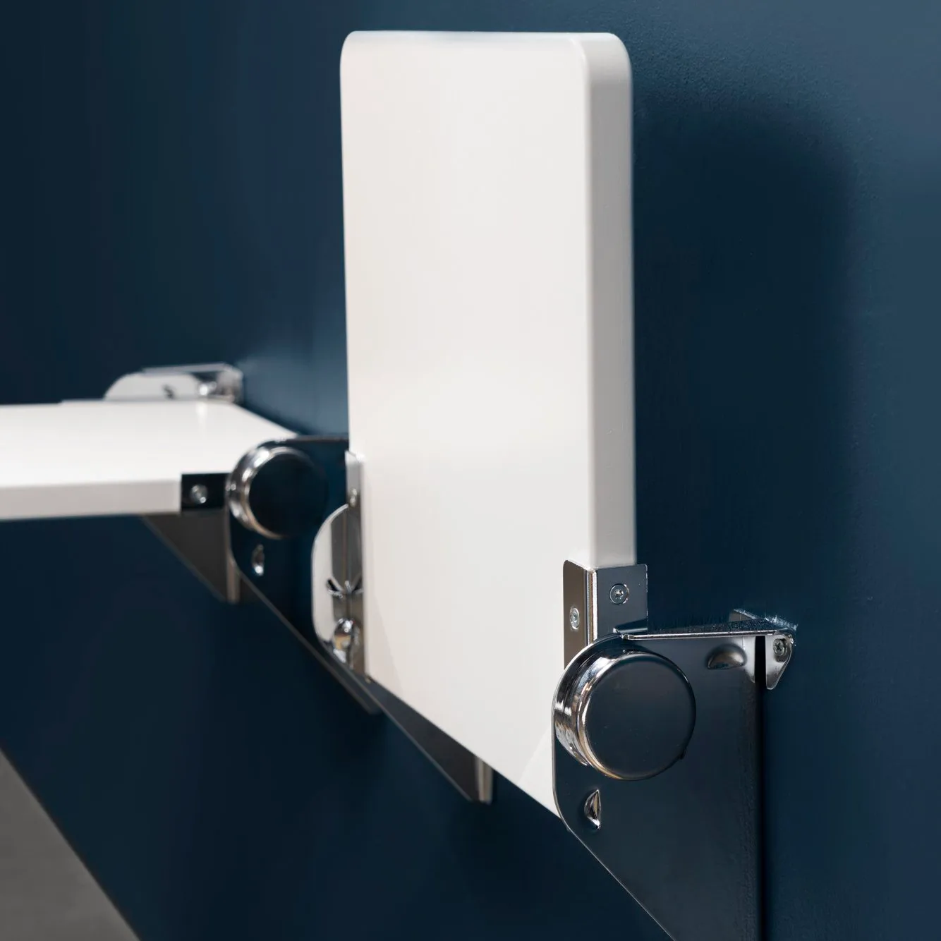 Jaxon folding chair standard, white Essem Design