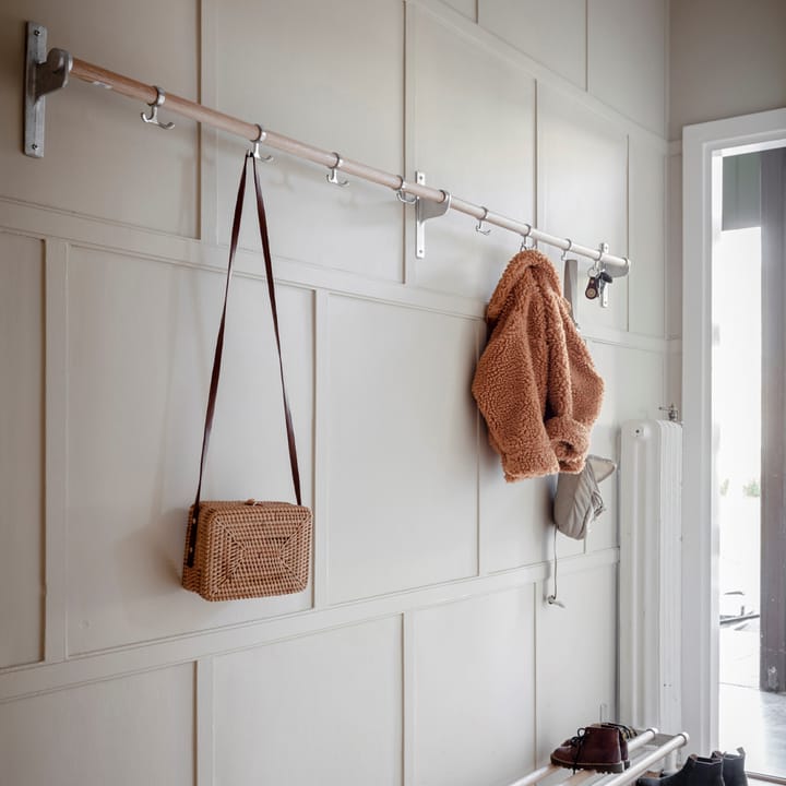 Nostalgi Hook rack, Walnut, black stand Essem Design
