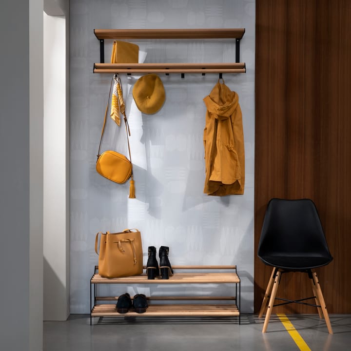 https://www.nordicnest.com/assets/blobs/essem-design-tamburin-shoe-shelf-100-cm-oak-black/38742-01-05-559e49f778.jpg?preset=tiny&dpr=2