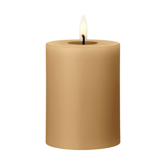 ester & erik pillar candle LED o7.5x10 cm 27 Almond butter