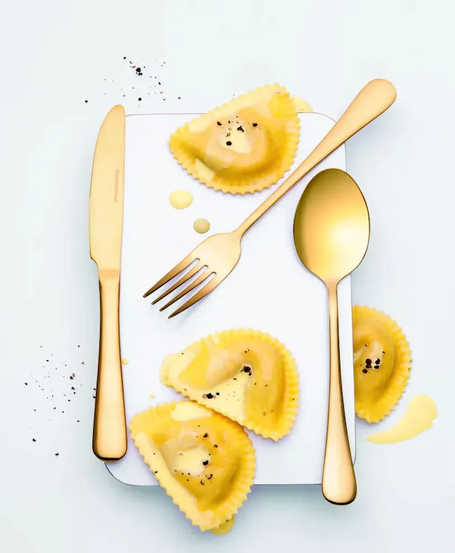 Eternum Napoli cutlery set 16 pcs, Gold Eternum