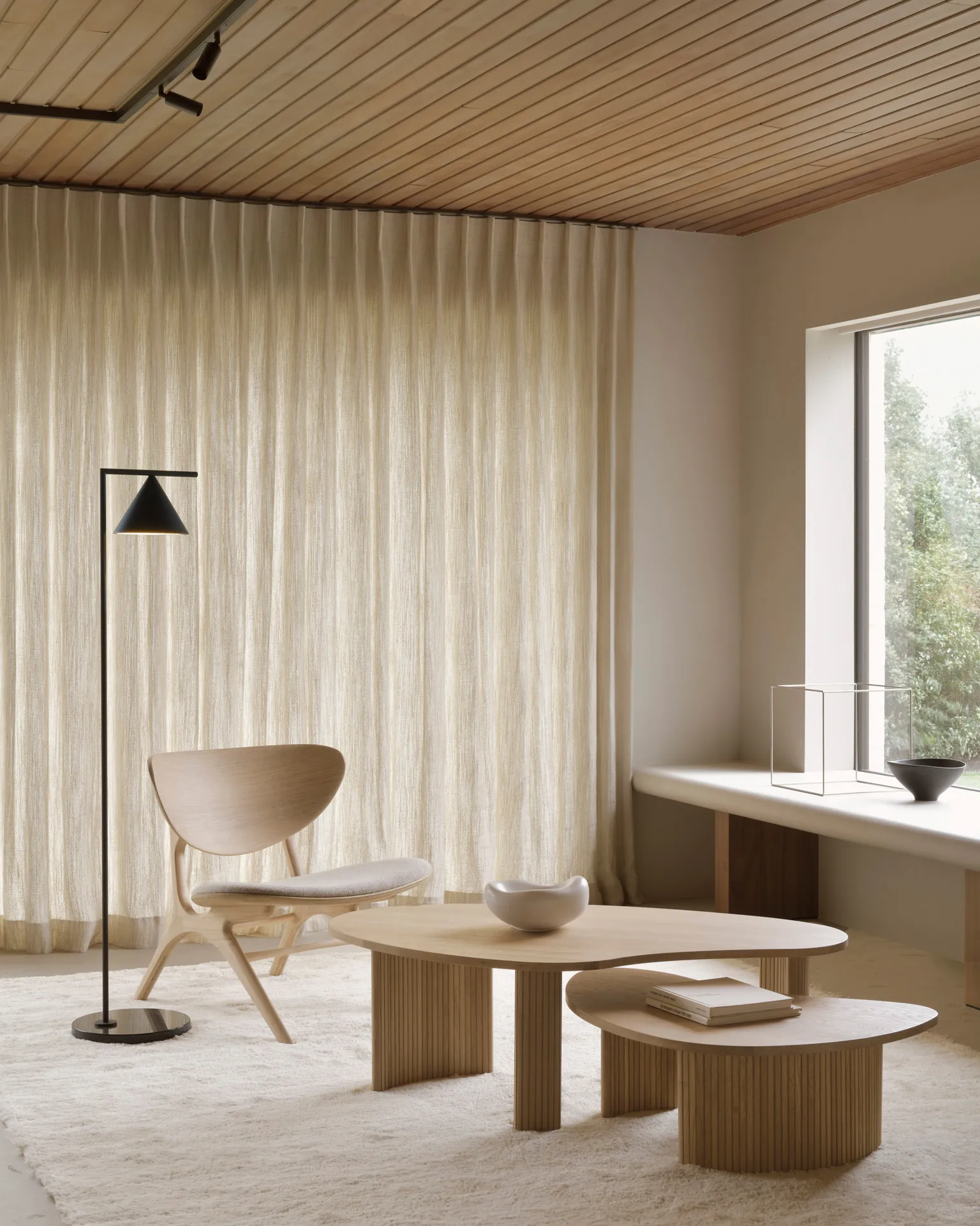 Boomerang coffee table, Oak, 126x74 cm Ethnicraft