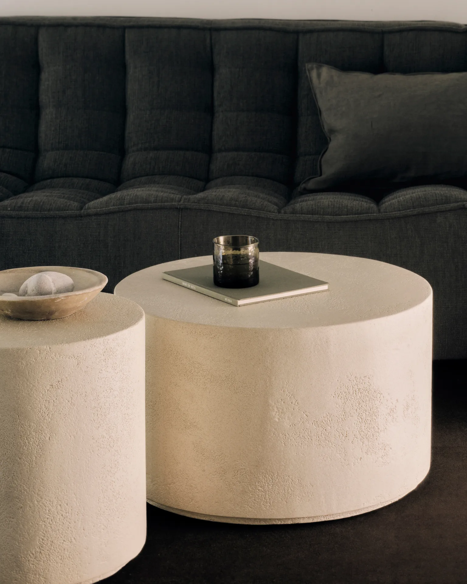 Elements coffee table, Off white, Ø60 cm Ethnicraft