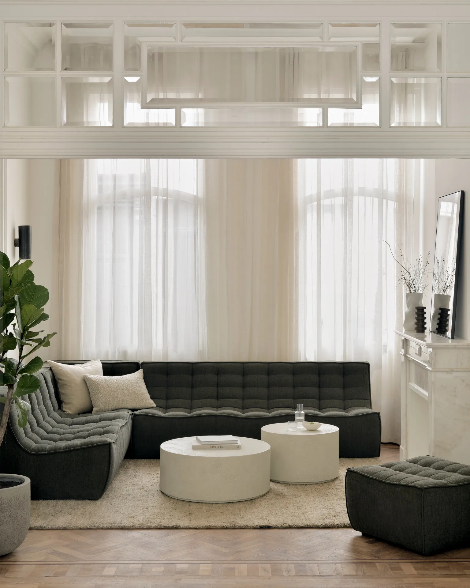 Elements coffee table, Off white, Ø80 cm Ethnicraft