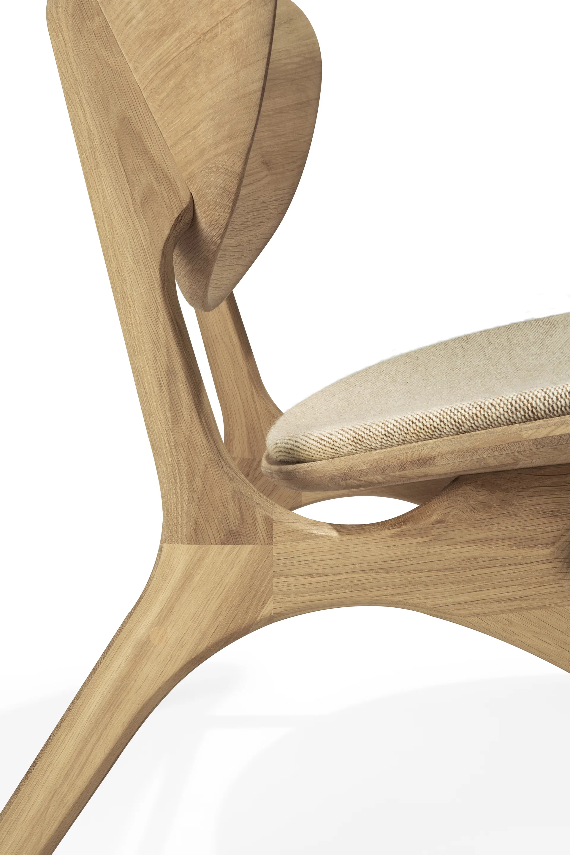 Eye lounge armchair, Oak, off-white Ethnicraft