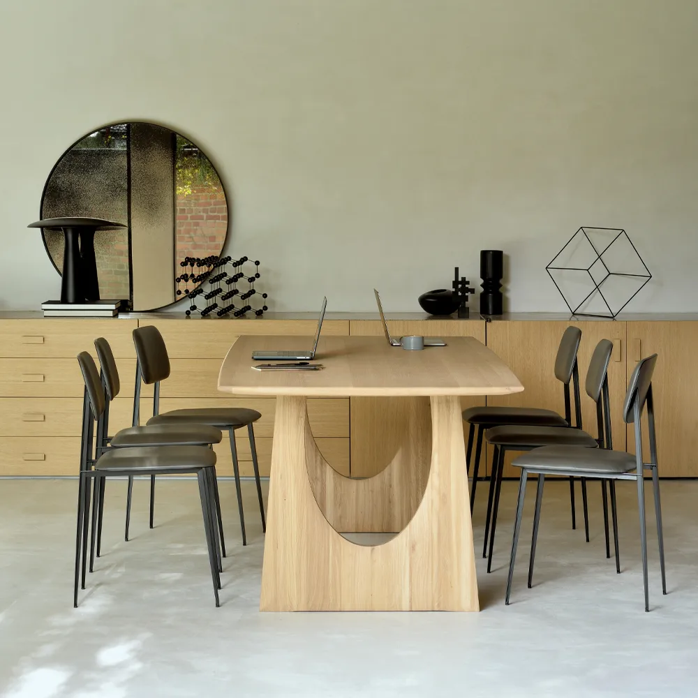 Geometric dining table, Oak 250 cm Ethnicraft