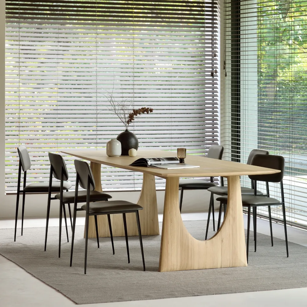 Geometric dining table, Oak 250 cm Ethnicraft