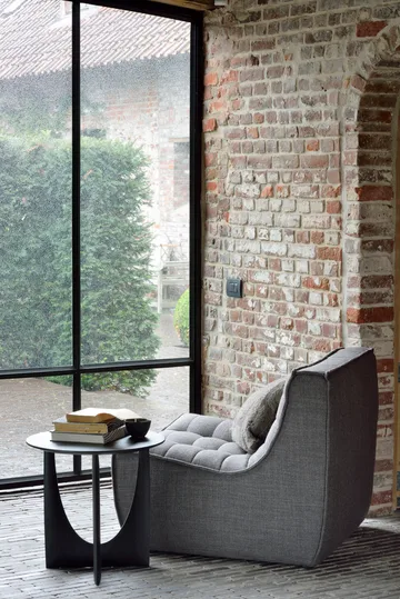 Geometric side table - Black oak Ø51 - Ethnicraft