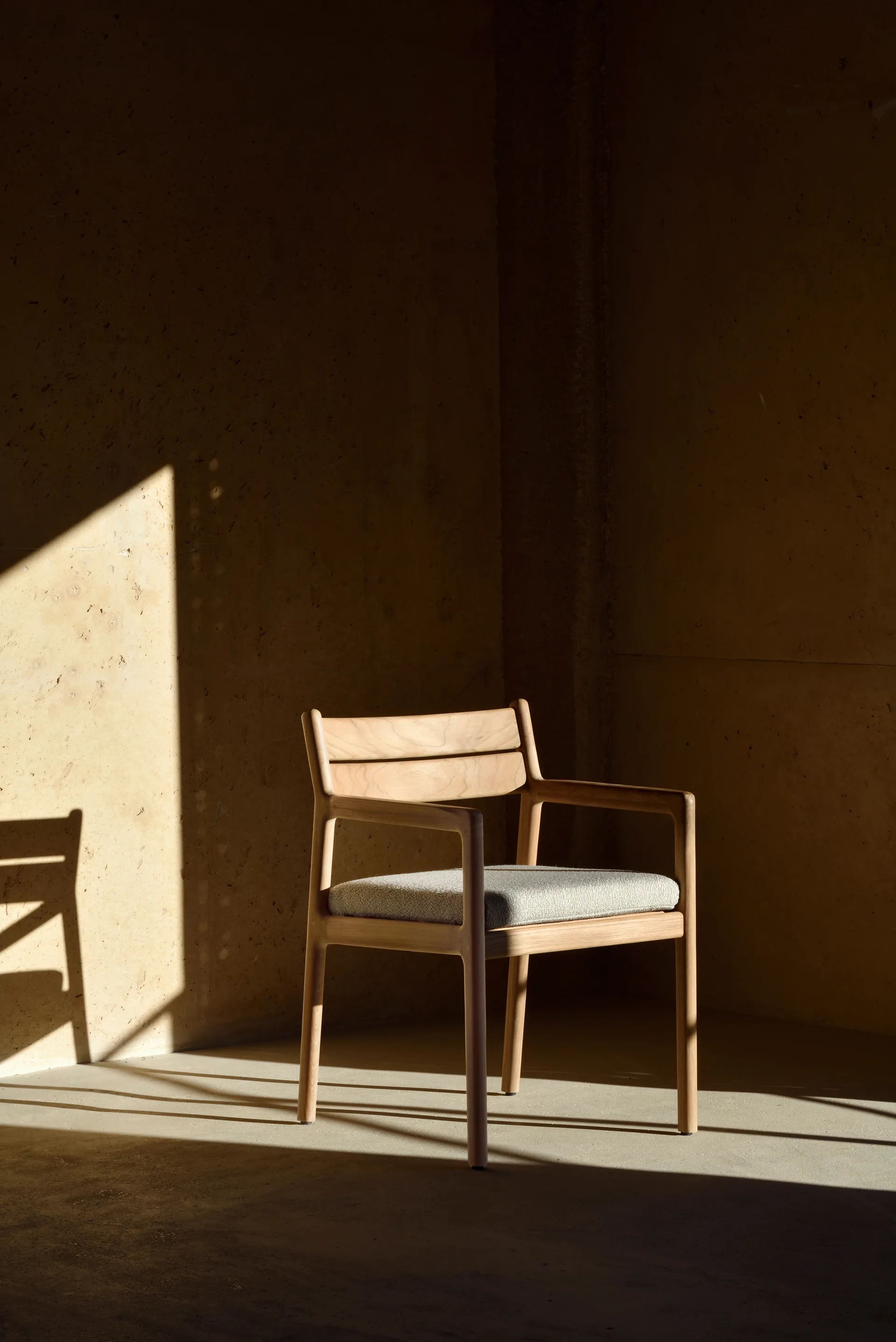 Jack Outdoor Dining armchair, Natural Ethnicraft