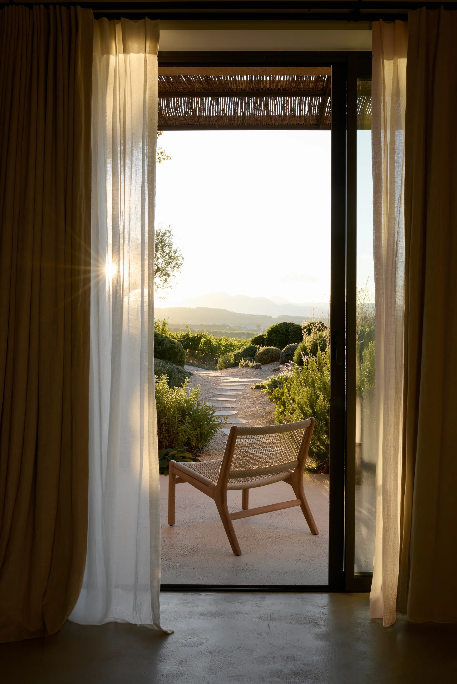 Jack outdoor lounge armchair teak, Beige Ethnicraft