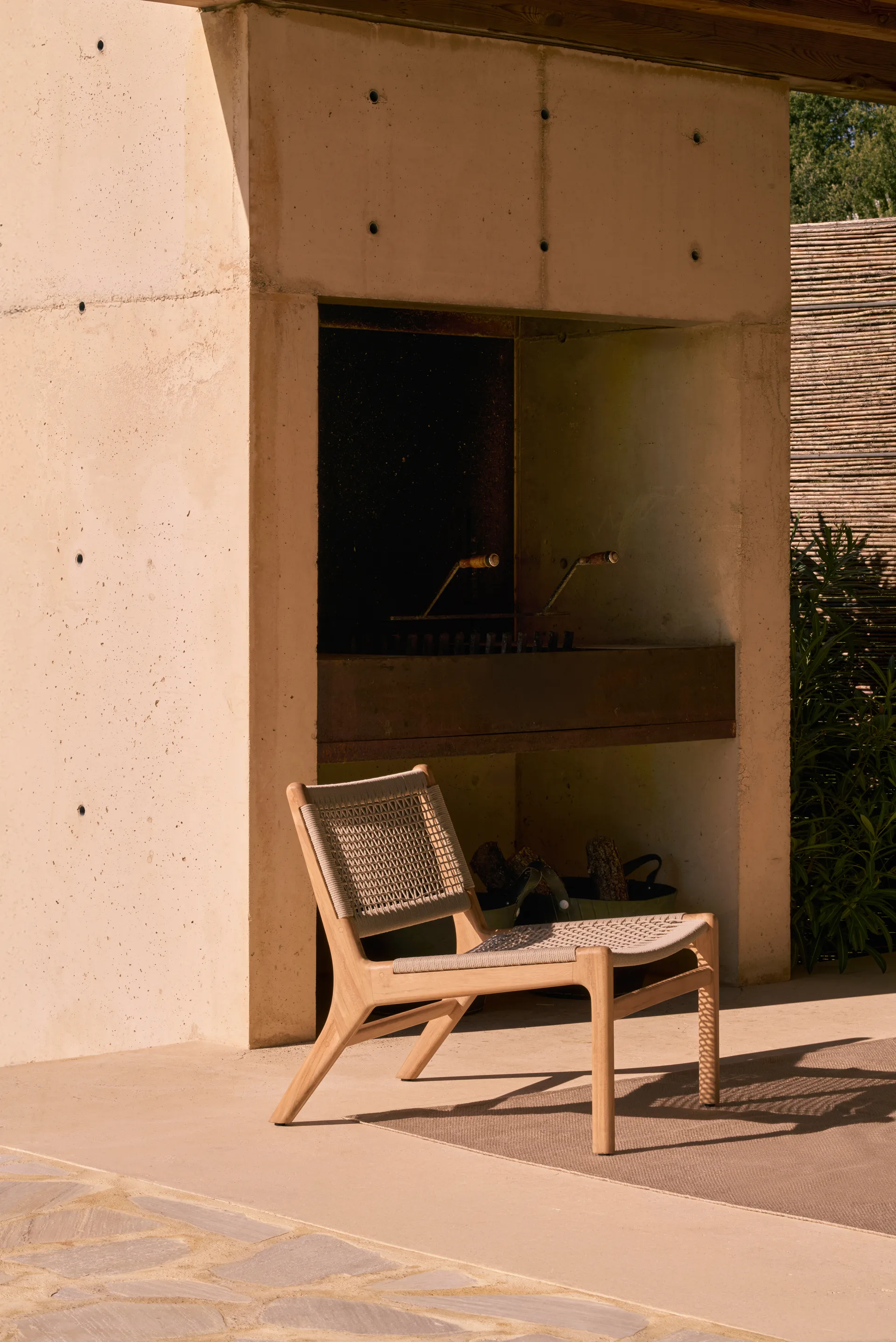 Jack outdoor lounge armchair teak, Beige Ethnicraft