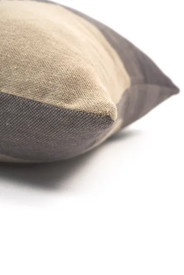 Layered Dots cushion - 50x50 cm - Ethnicraft