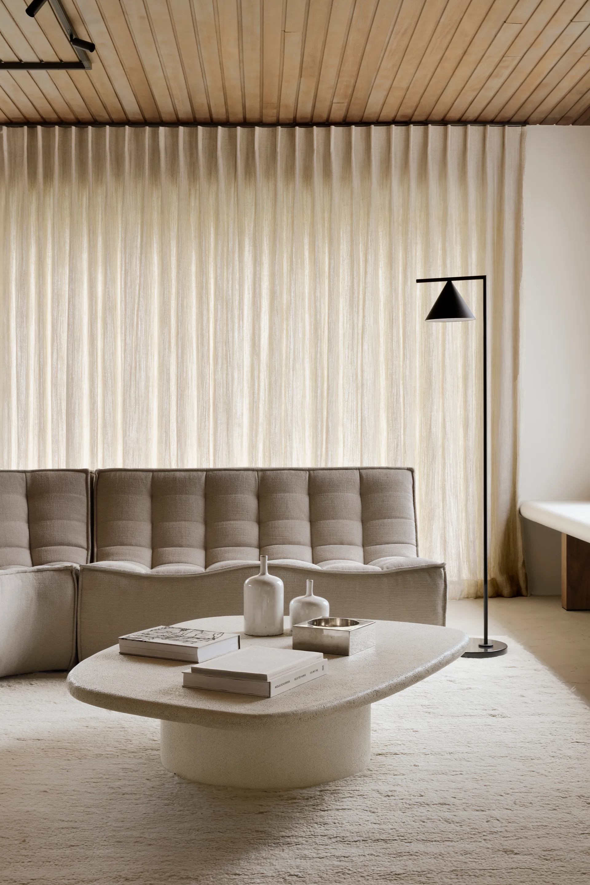 N701 modular corner sofa with rounded corner, fabric Ecru Beige, 301x171 cm,  Ethnicraft