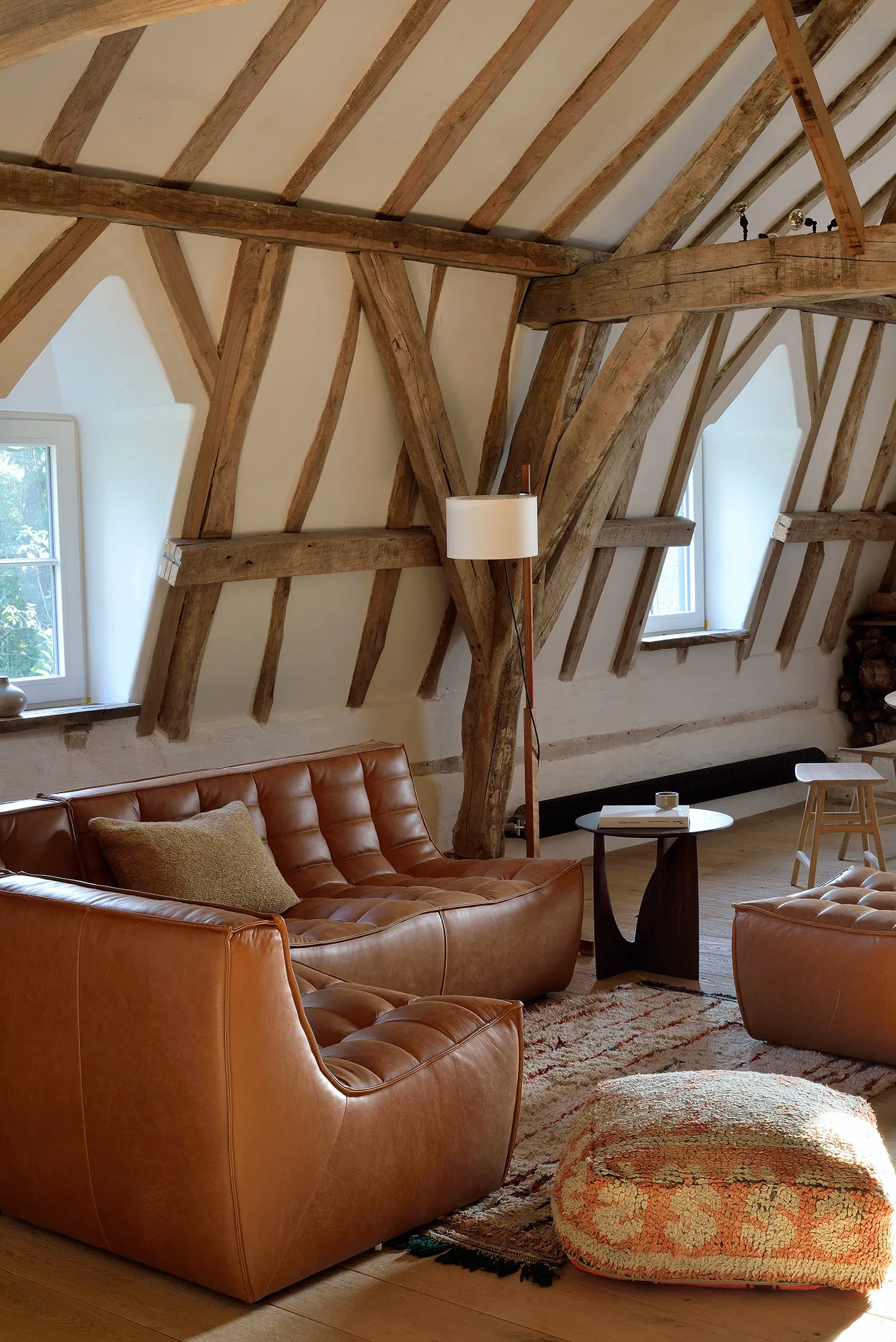 N701 sofa 2-seater, leather old saddle brown Ethnicraft